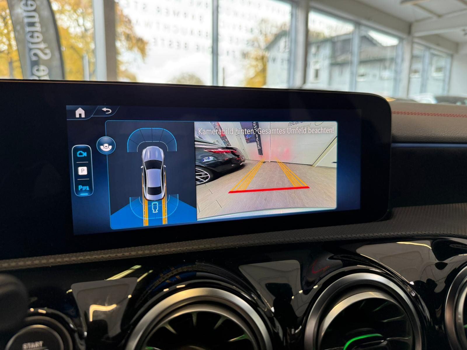 Fahrzeugabbildung Mercedes-Benz CLA 200 AMG+MBEAM+KAMERA+KEYLESS+TOTW+CARPL+DAB