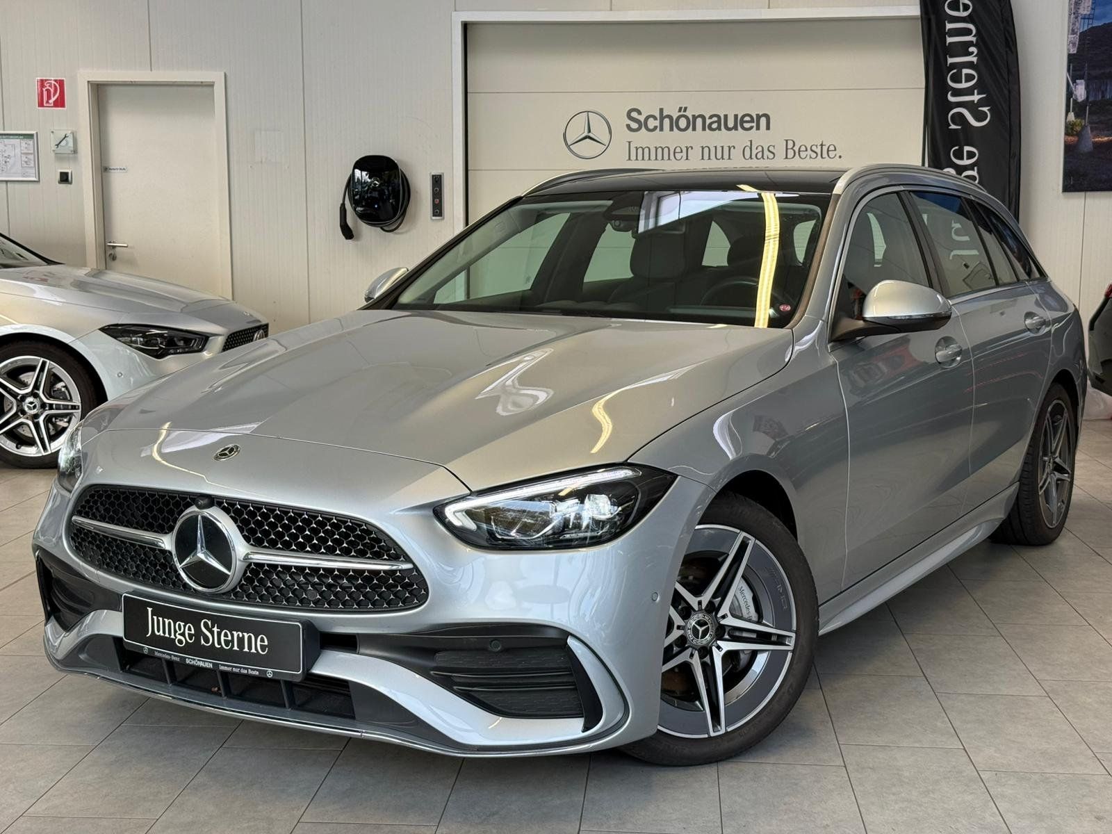 Mercedes-Benz C 220d T AMG+PANO+KAMERA+TOTW+LED+CARPLAY+EASYPK
