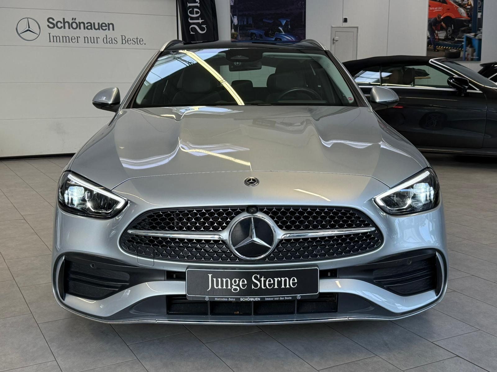Fahrzeugabbildung Mercedes-Benz C 220d T AMG+PANO+KAMERA+TOTW+LED+CARPLAY+EASYPK