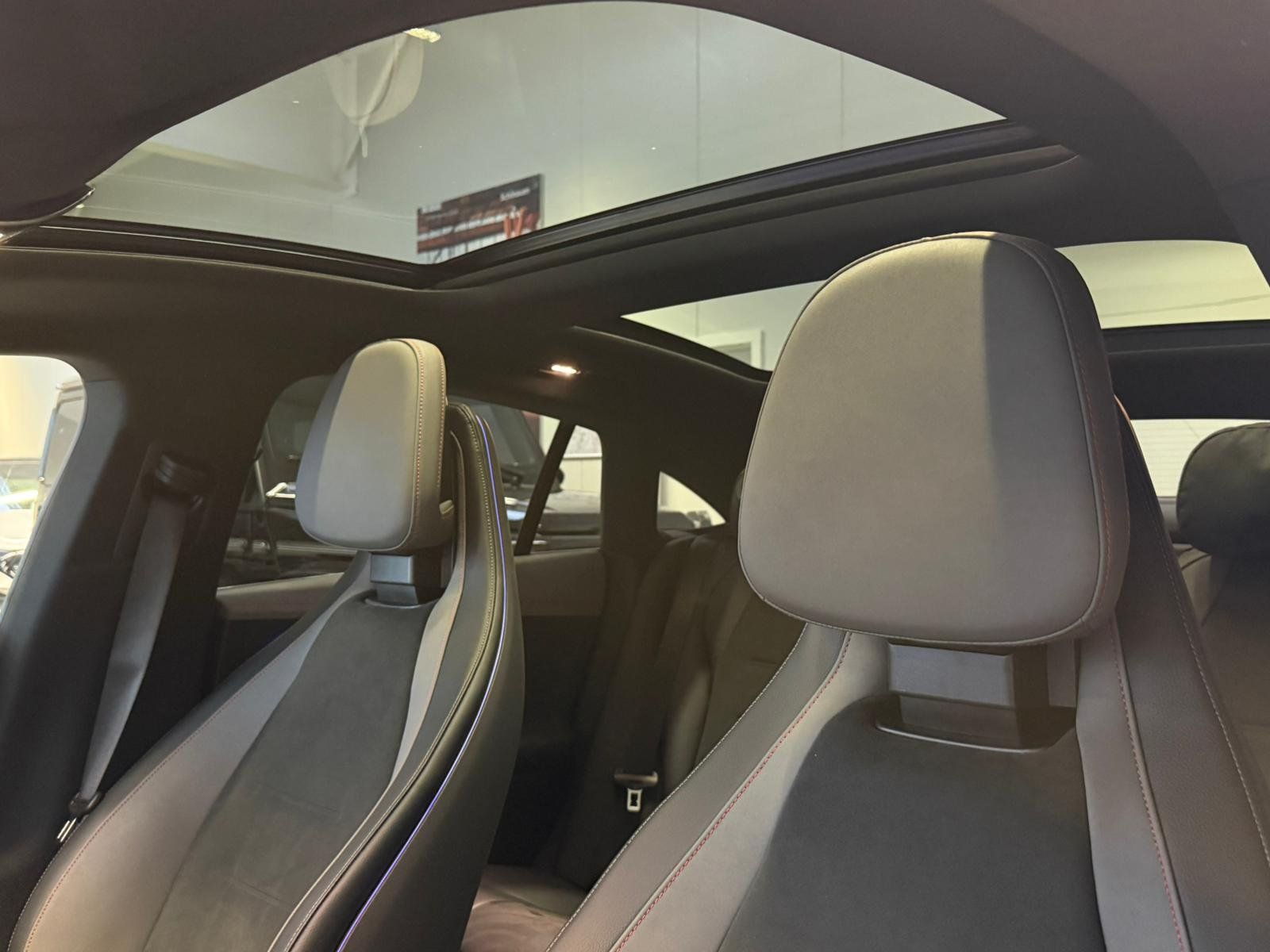Fahrzeugabbildung Mercedes-Benz EQE 300 AMG PANORAMA+BURMESTER+HUD+MULTIKONTUR