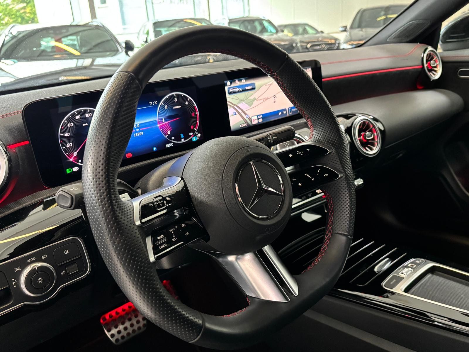 Fahrzeugabbildung Mercedes-Benz CLA 200d SB AMG+KAMERA+KEYLESS+DAB+CARPLAY+EASYP