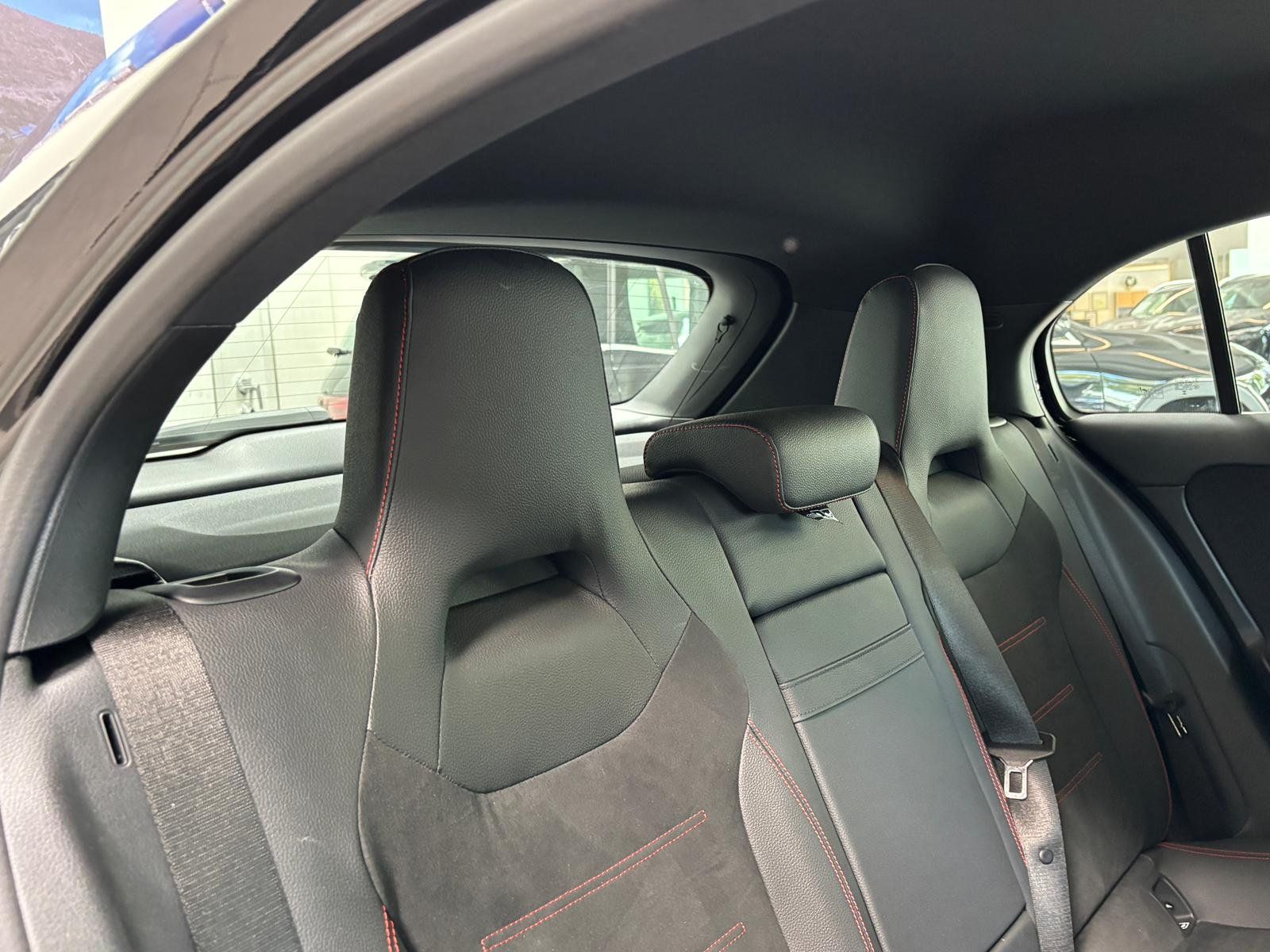 Fahrzeugabbildung Mercedes-Benz A 200 AMG+PANO+KAMERA+LED+CARPLAY+KEYLESS+DAB