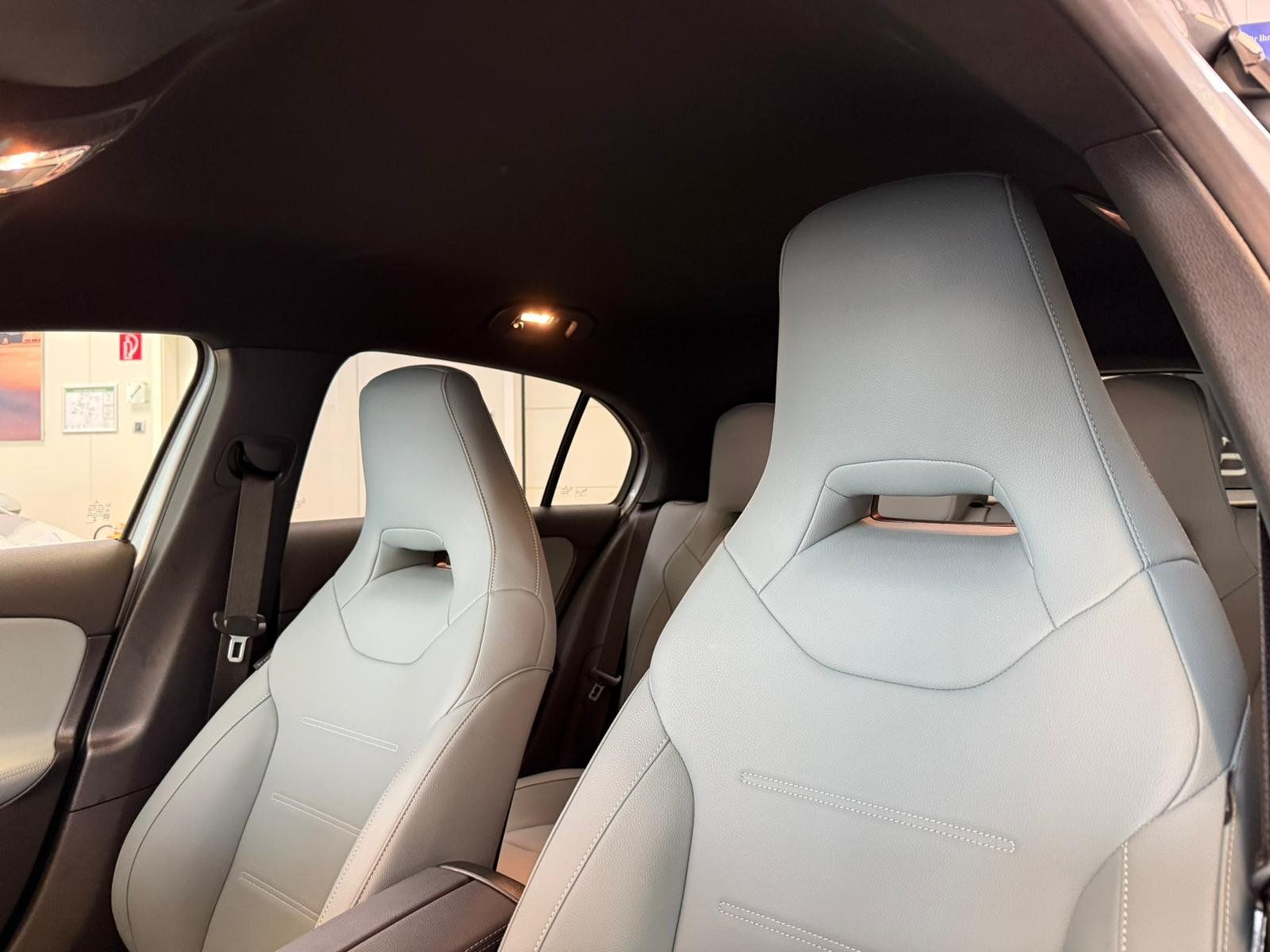Fahrzeugabbildung Mercedes-Benz A 250e AMG+KAMERA+KEYLESS+TOTW+LED+AMBIENTE+DAB