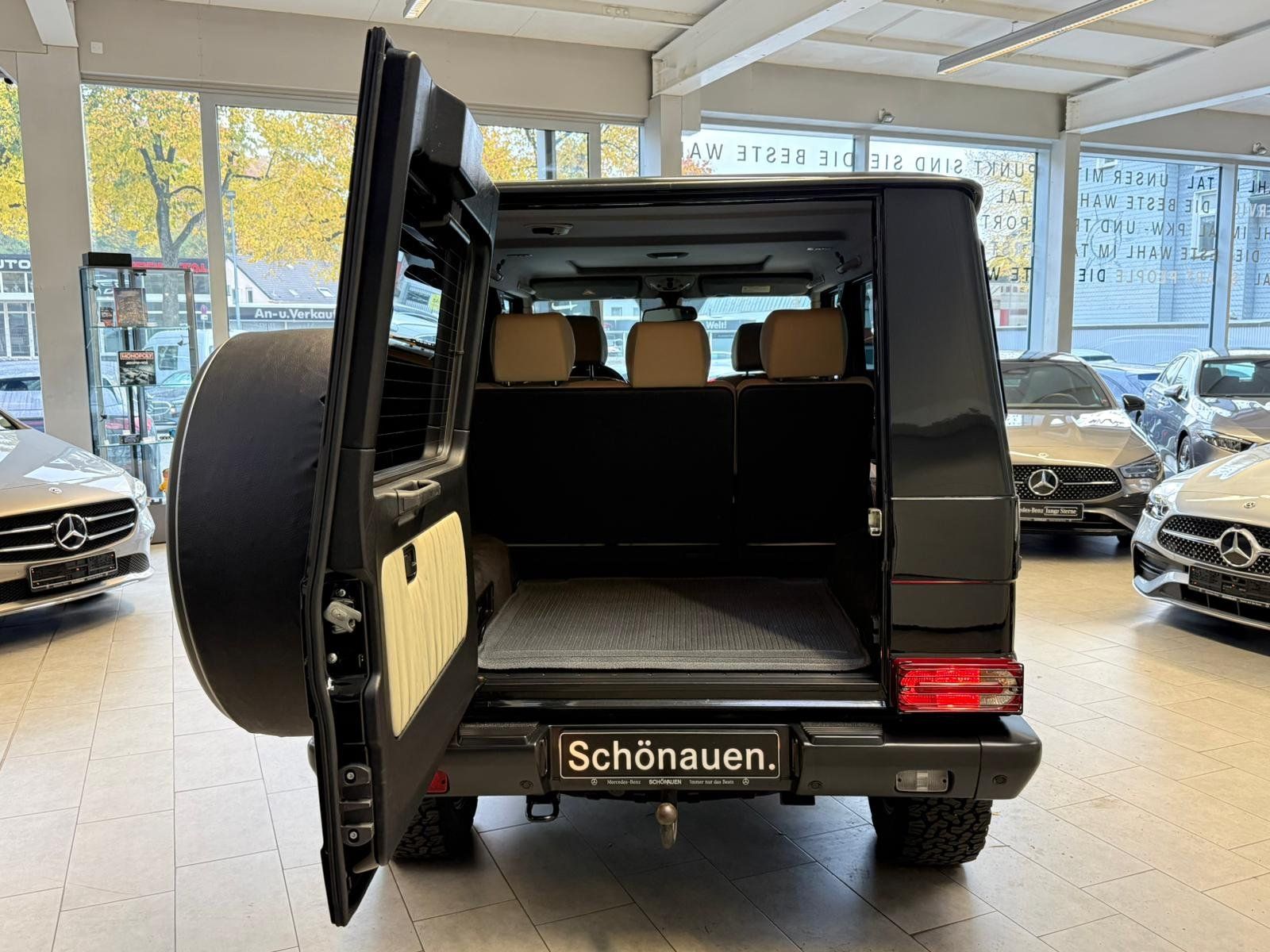 Fahrzeugabbildung Mercedes-Benz G 320 CDI COMAND+BIXENON+SHD+HARMAN+KAMERA+AHK