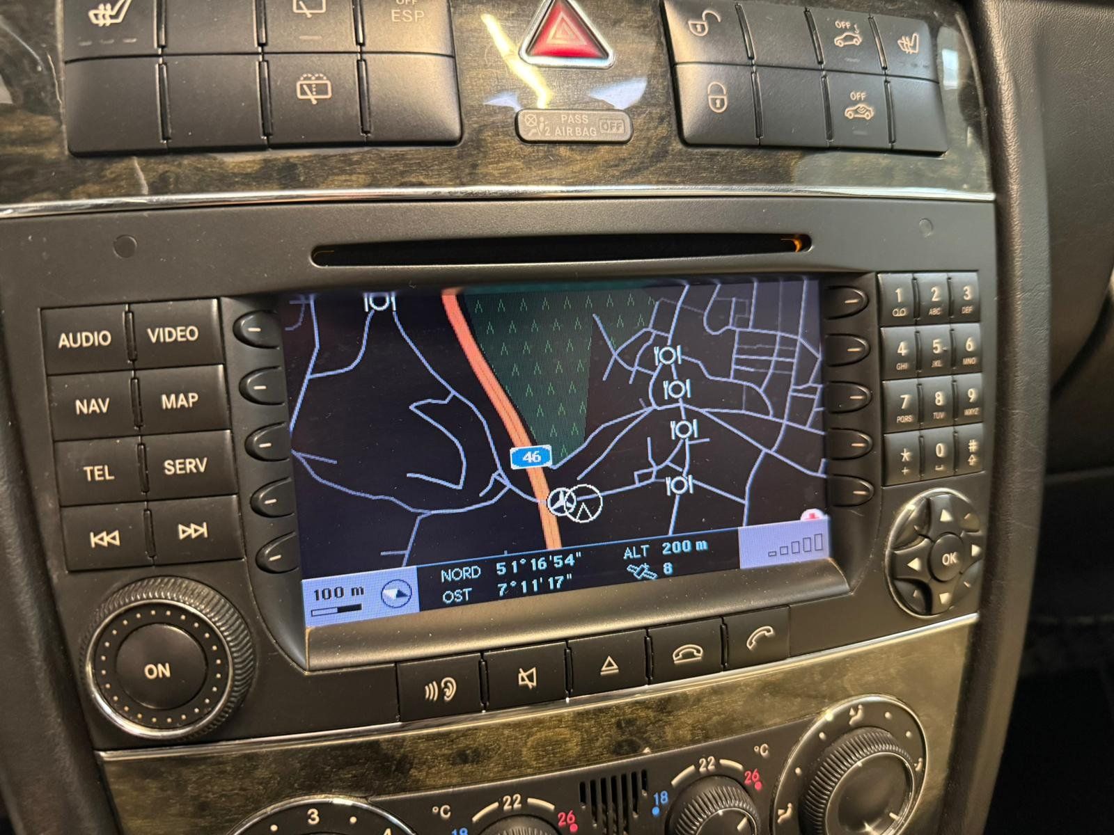 Fahrzeugabbildung Mercedes-Benz G 320 CDI COMAND+BIXENON+SHD+HARMAN+KAMERA+AHK