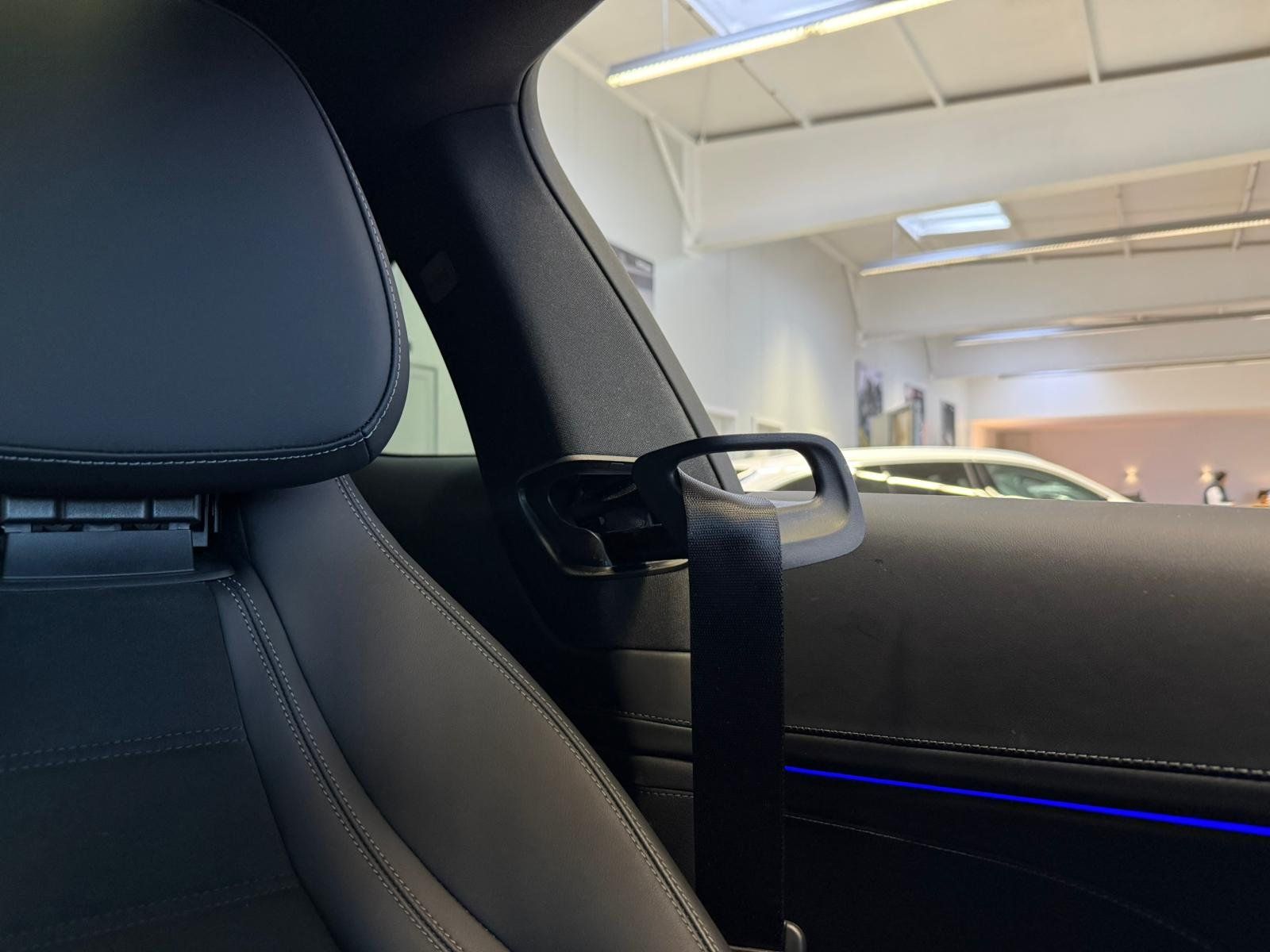 Fahrzeugabbildung Mercedes-Benz CLE 300 e AMG+DISTR+PANO+MEMORY+DIGITAL+360+KEYL