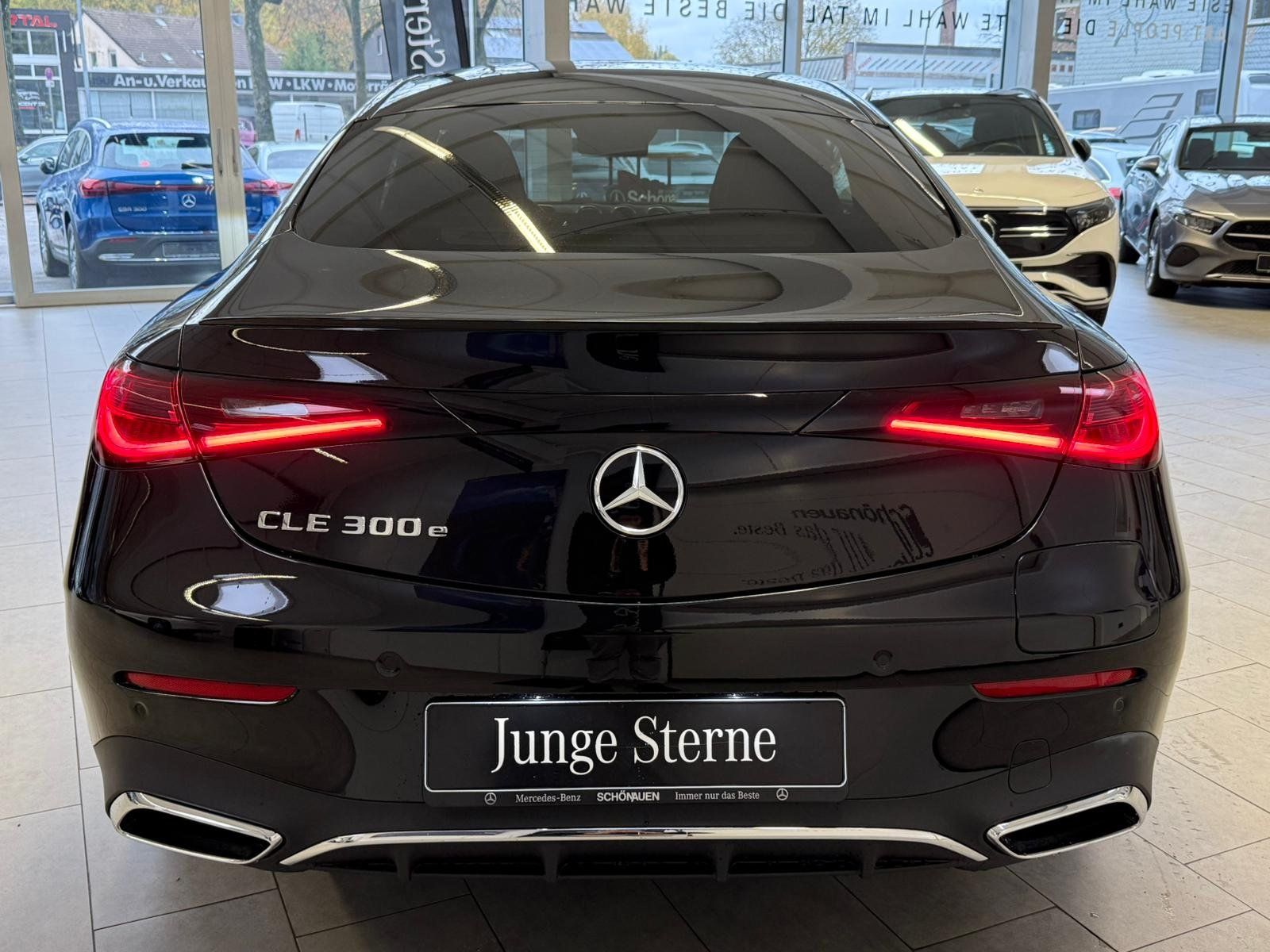 Fahrzeugabbildung Mercedes-Benz CLE 300 e AMG+DISTR+PANO+MEMORY+DIGITAL+360+KEYL