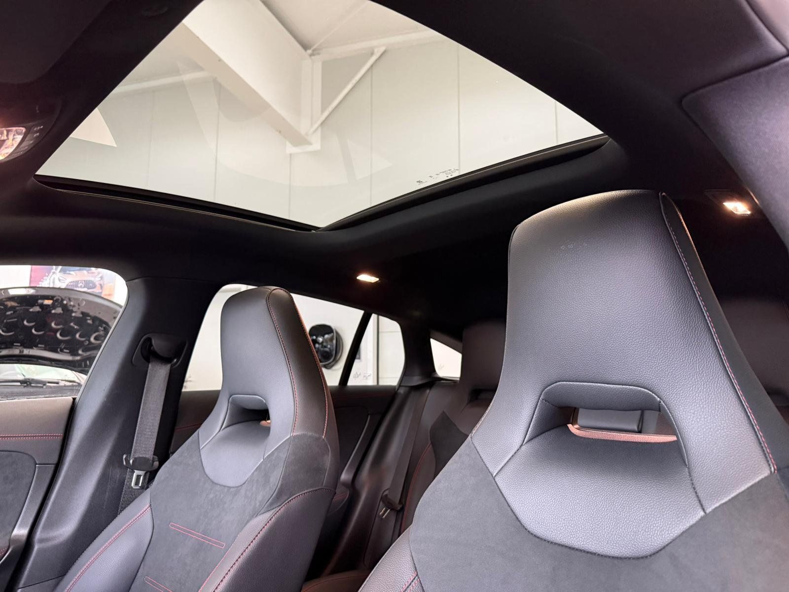 Fahrzeugabbildung Mercedes-Benz CLA 250 4M SB AMG+PANO+MBEAM+MEMORY+NIGHT+KAMERA
