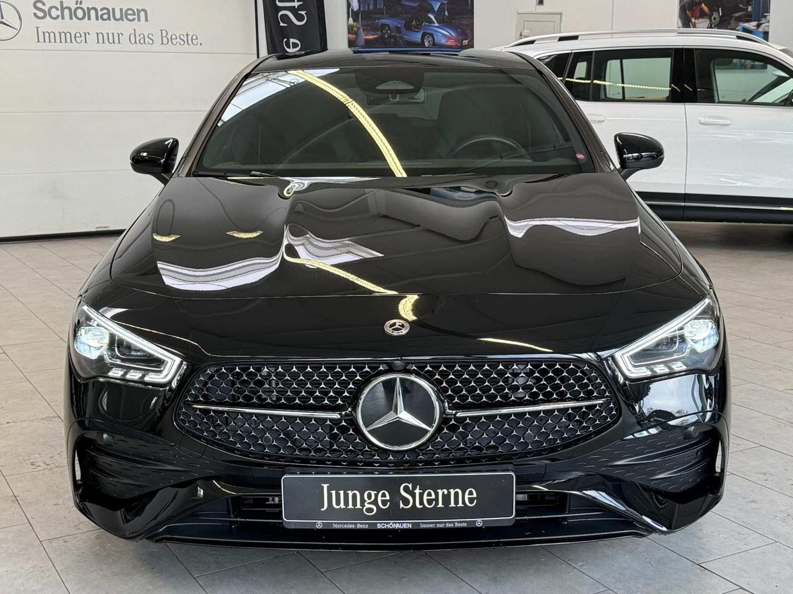 Fahrzeugabbildung Mercedes-Benz CLA 250 4M SB AMG+PANO+MBEAM+MEMORY+NIGHT+KAMERA