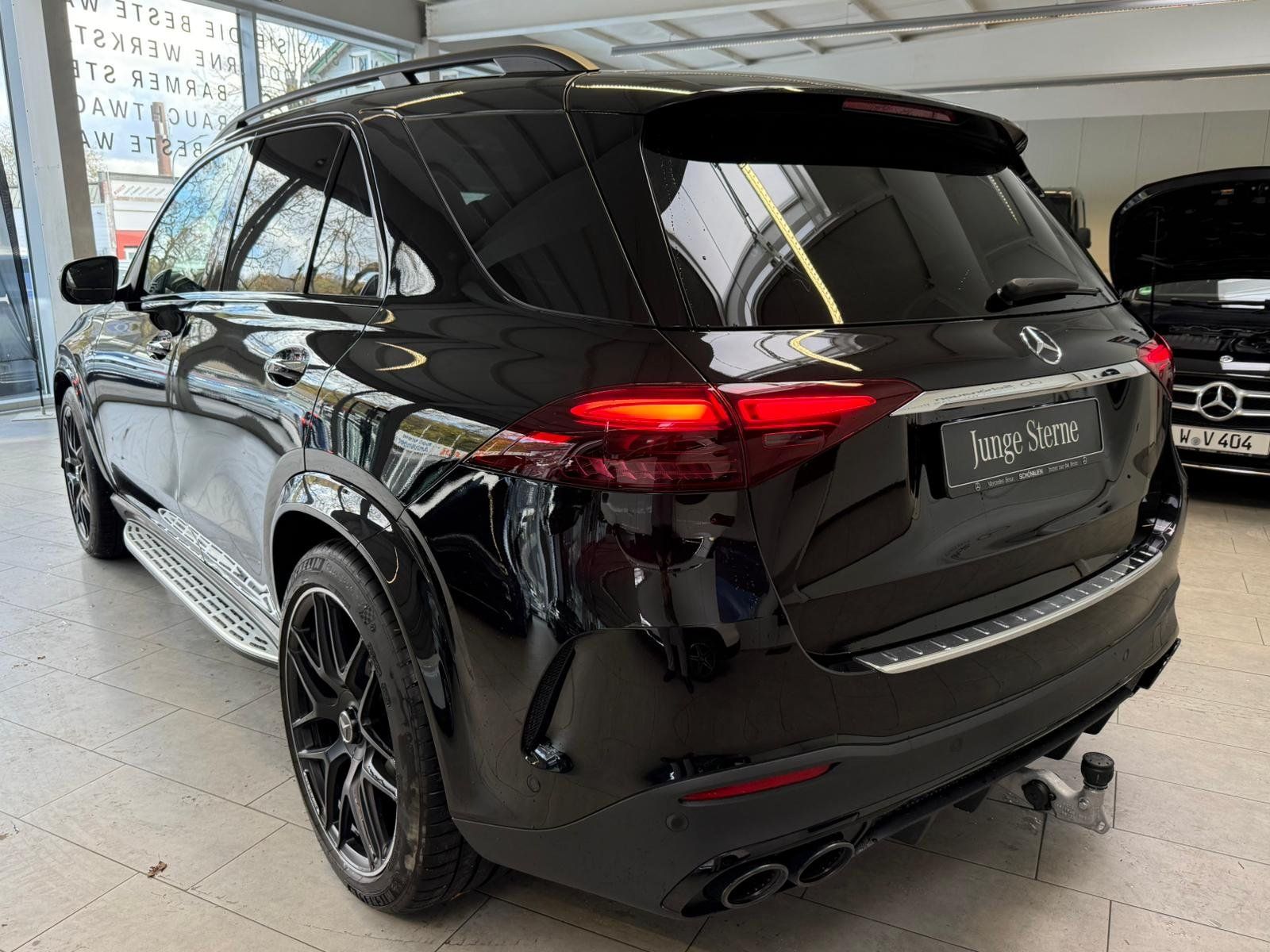 Fahrzeugabbildung Mercedes-Benz GLE 53 4M+ 7-SEATS+DISTR+STDHZ+PANO+AHK+MBEAM