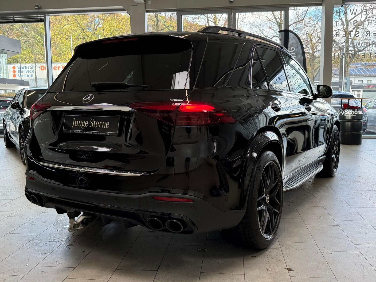 Fahrzeugabbildung Mercedes-Benz GLE 53 4M+ 7-SEATS+DISTR+STDHZ+PANO+AHK+MBEAM