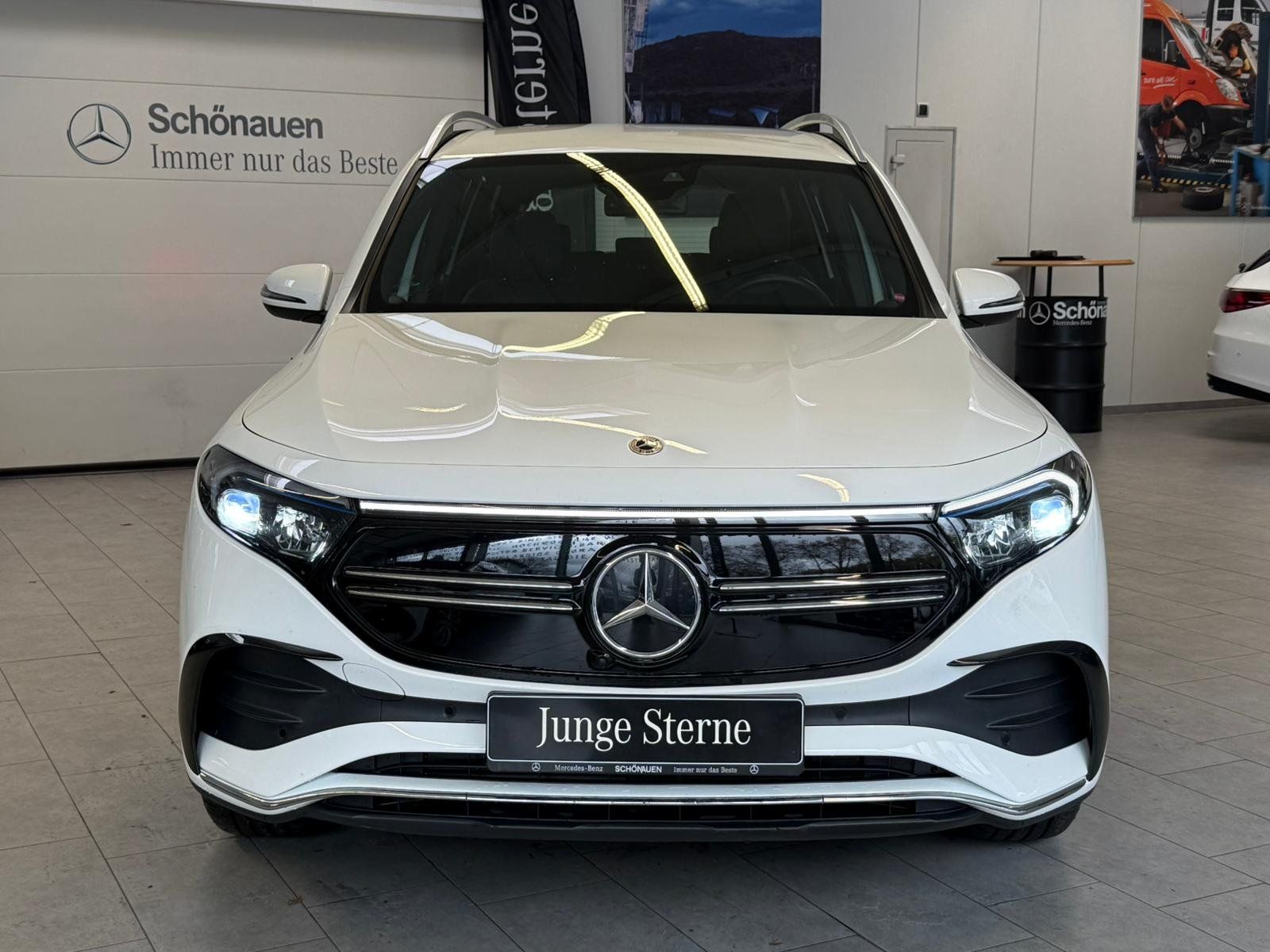 Fahrzeugabbildung Mercedes-Benz EQB 250 AMG+KAMERA+LED+TOTW+CARPLAY+DAB+NAVI
