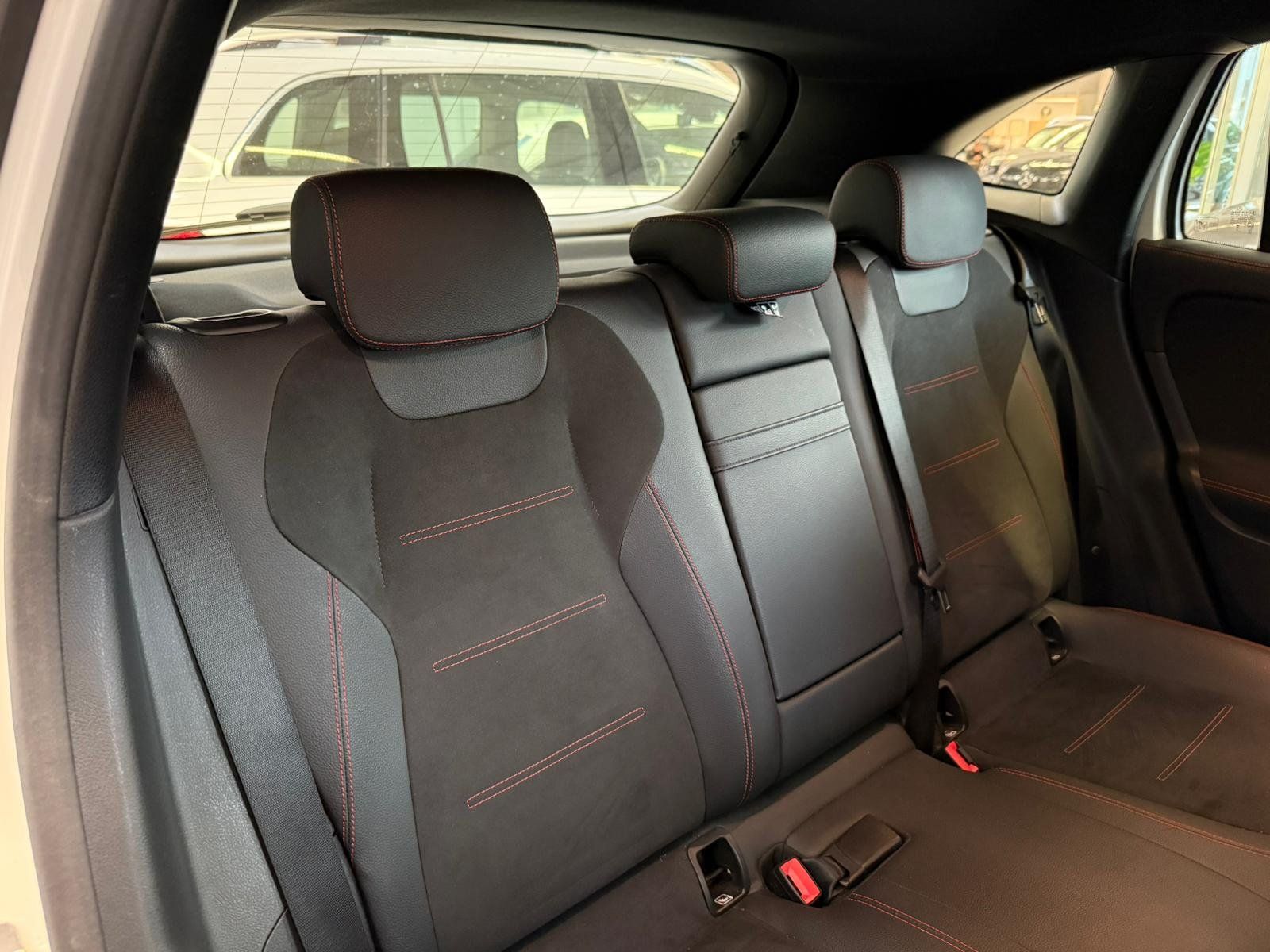 Fahrzeugabbildung Mercedes-Benz EQA 250 AMG+KAMERA+LED+TOTW+CARPLAY+EASYPK+DAB