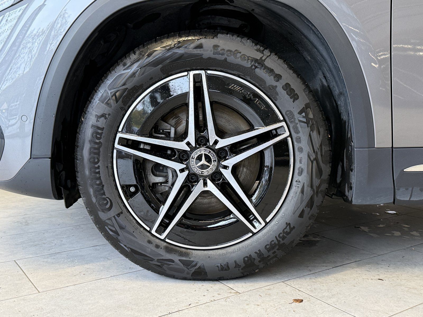 Fahrzeugabbildung Mercedes-Benz EQA 250 AMG+KAMERA+TOTW+CARPLAY+LED+DAB+NAVI