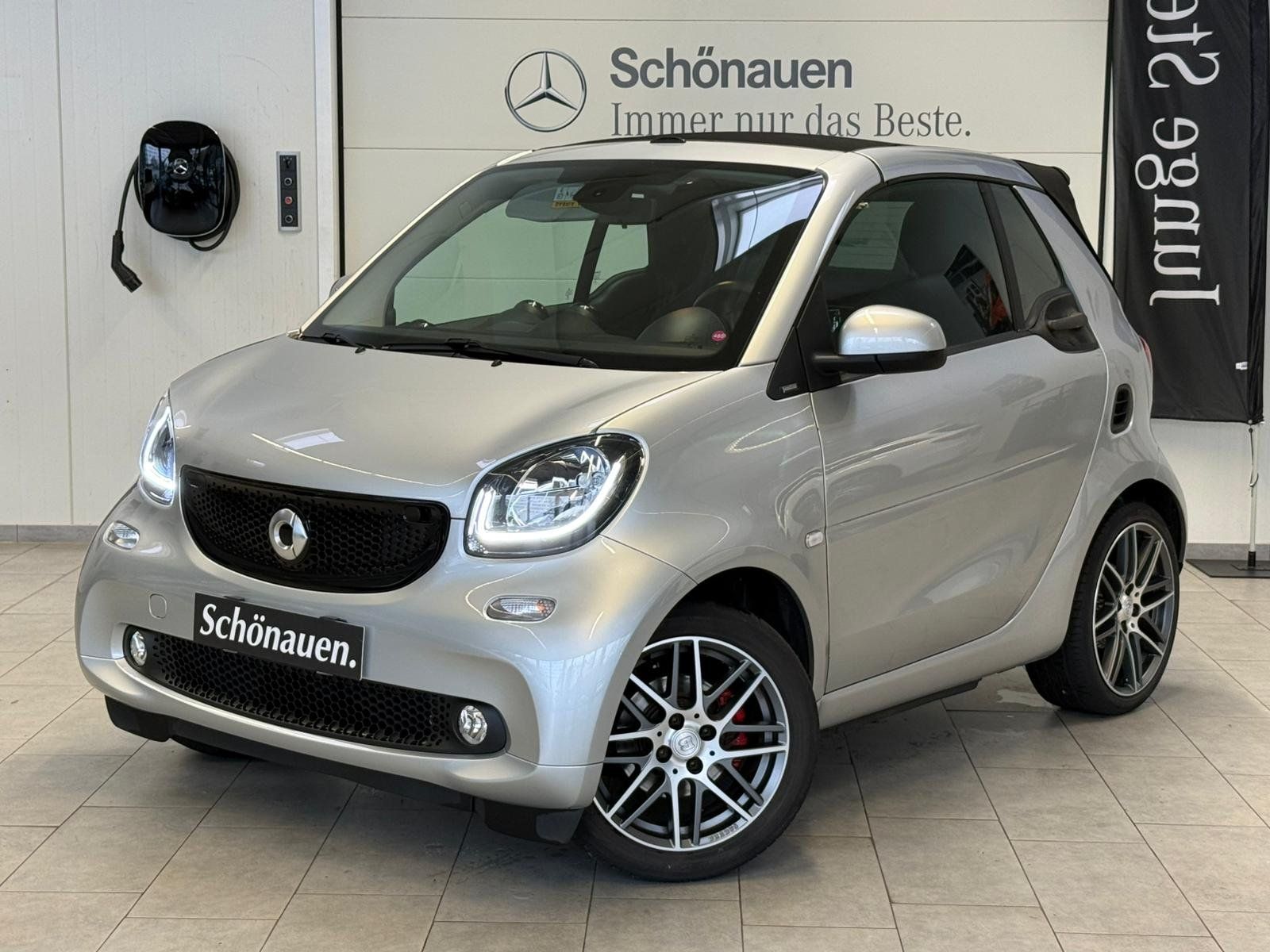 Fahrzeugabbildung Smart fortwo cabrio passion COOL&AUDIO+KAMERA+NAVI+PTS