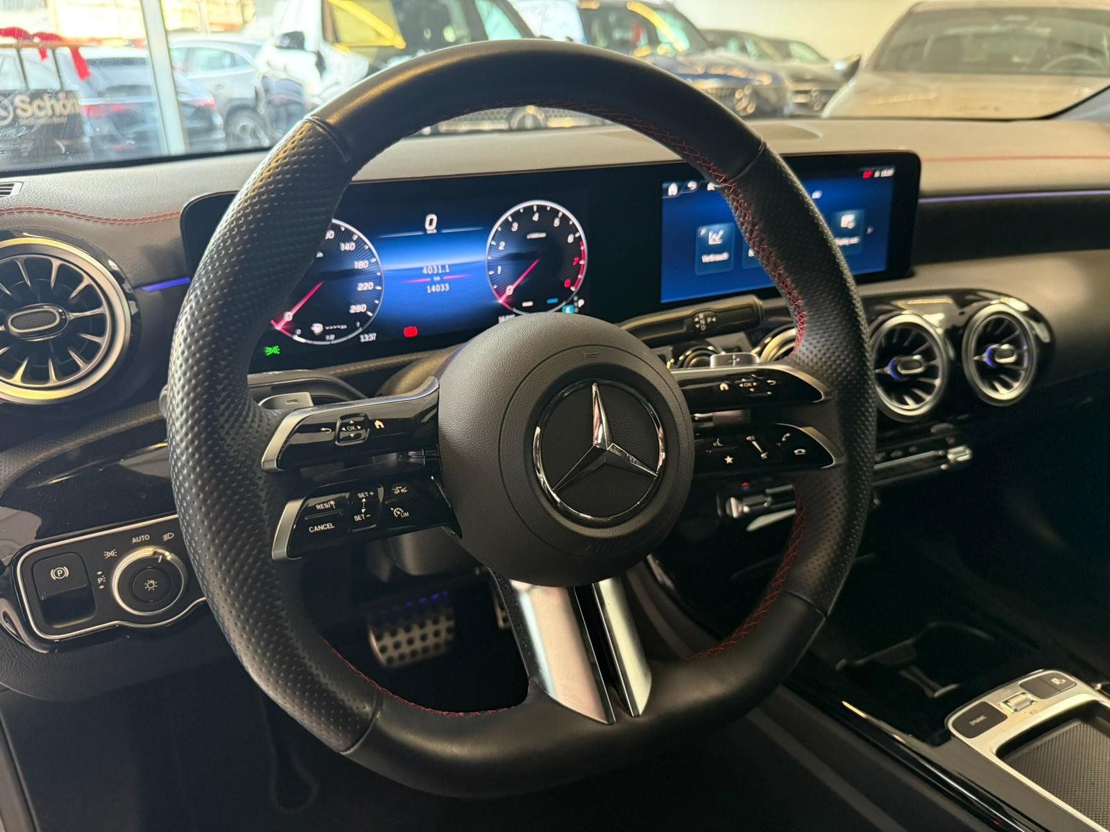 Fahrzeugabbildung Mercedes-Benz CLA 250 4M Coupé AMG BURMESTER+NIGHT+MEMORY+360°