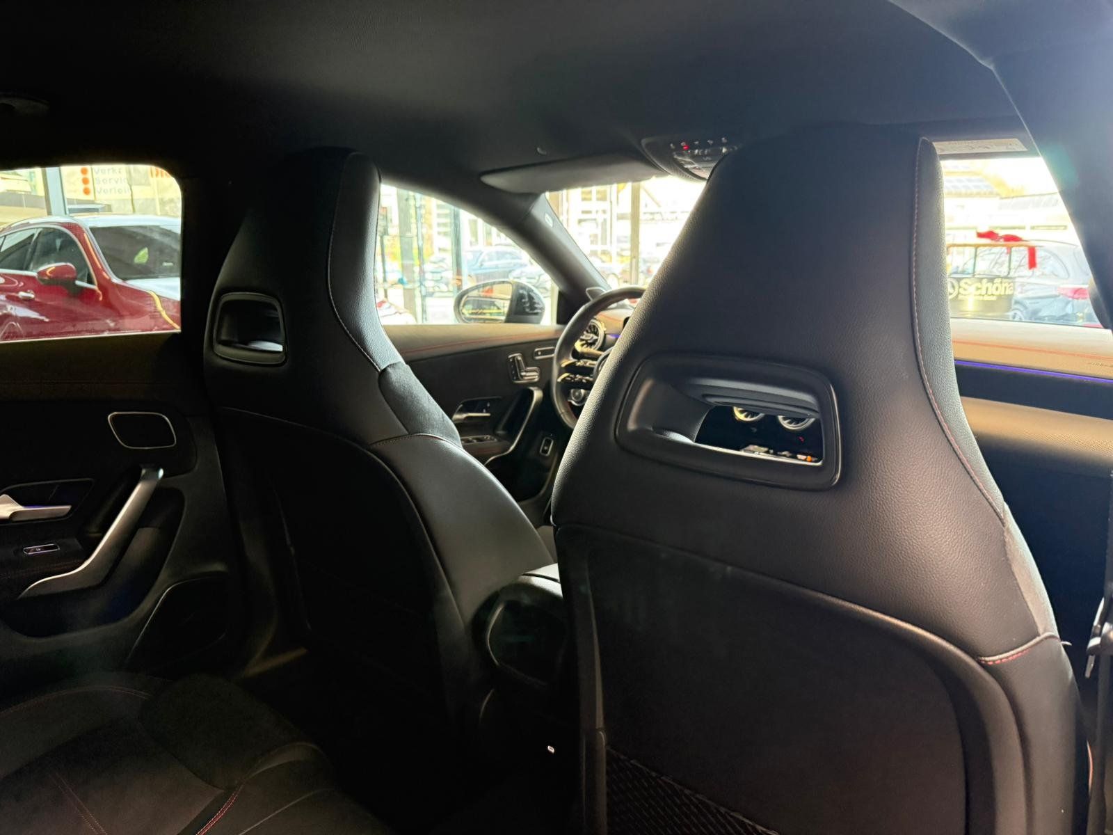 Fahrzeugabbildung Mercedes-Benz CLA 250 4M Coupé AMG BURMESTER+NIGHT+MEMORY+360°