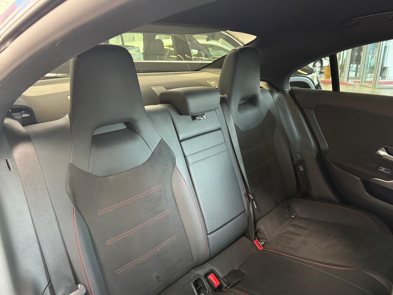 Fahrzeugabbildung Mercedes-Benz CLA 250 4M Coupé AMG BURMESTER+NIGHT+MEMORY+360°