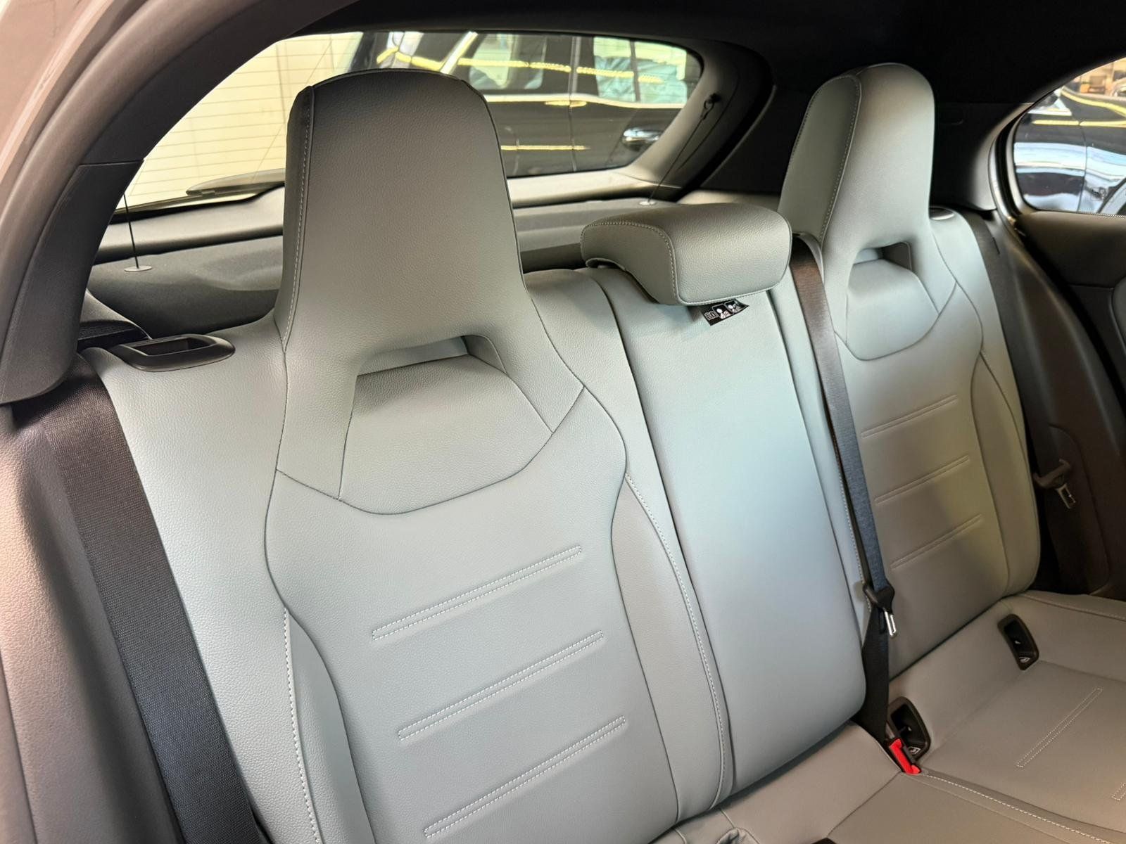 Fahrzeugabbildung Mercedes-Benz A 200 PROGRESSIVE+360°+TOTWINKEL+Laderaumpaket