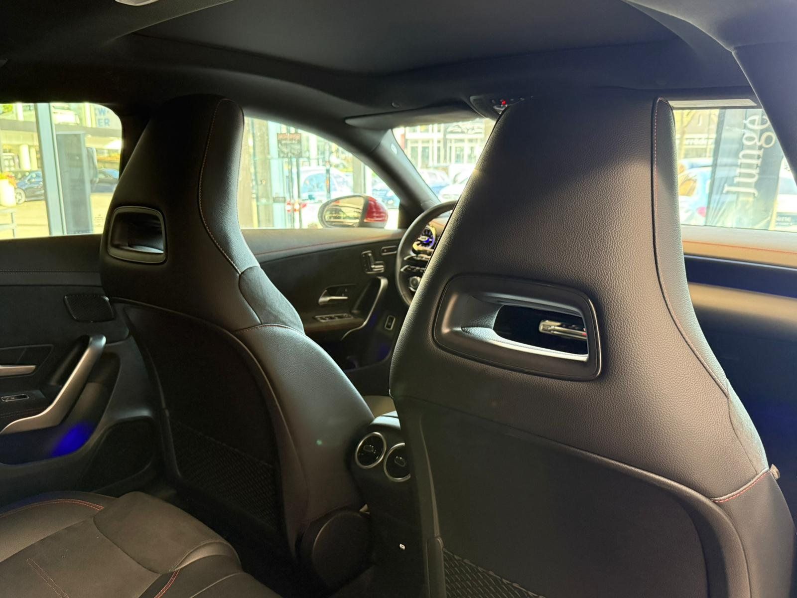 Fahrzeugabbildung Mercedes-Benz CLA 250 4M SB AMG+PANO+MBEAM+HUD+MEMORY+360°