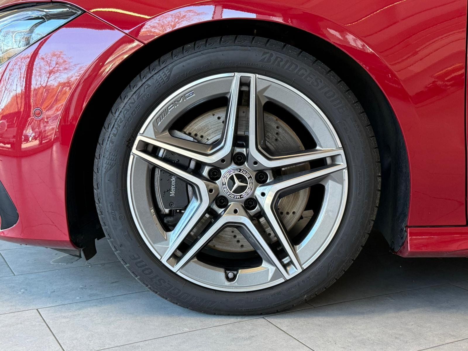 Fahrzeugabbildung Mercedes-Benz CLA 250 4M SB AMG+PANO+MBEAM+HUD+MEMORY+360°