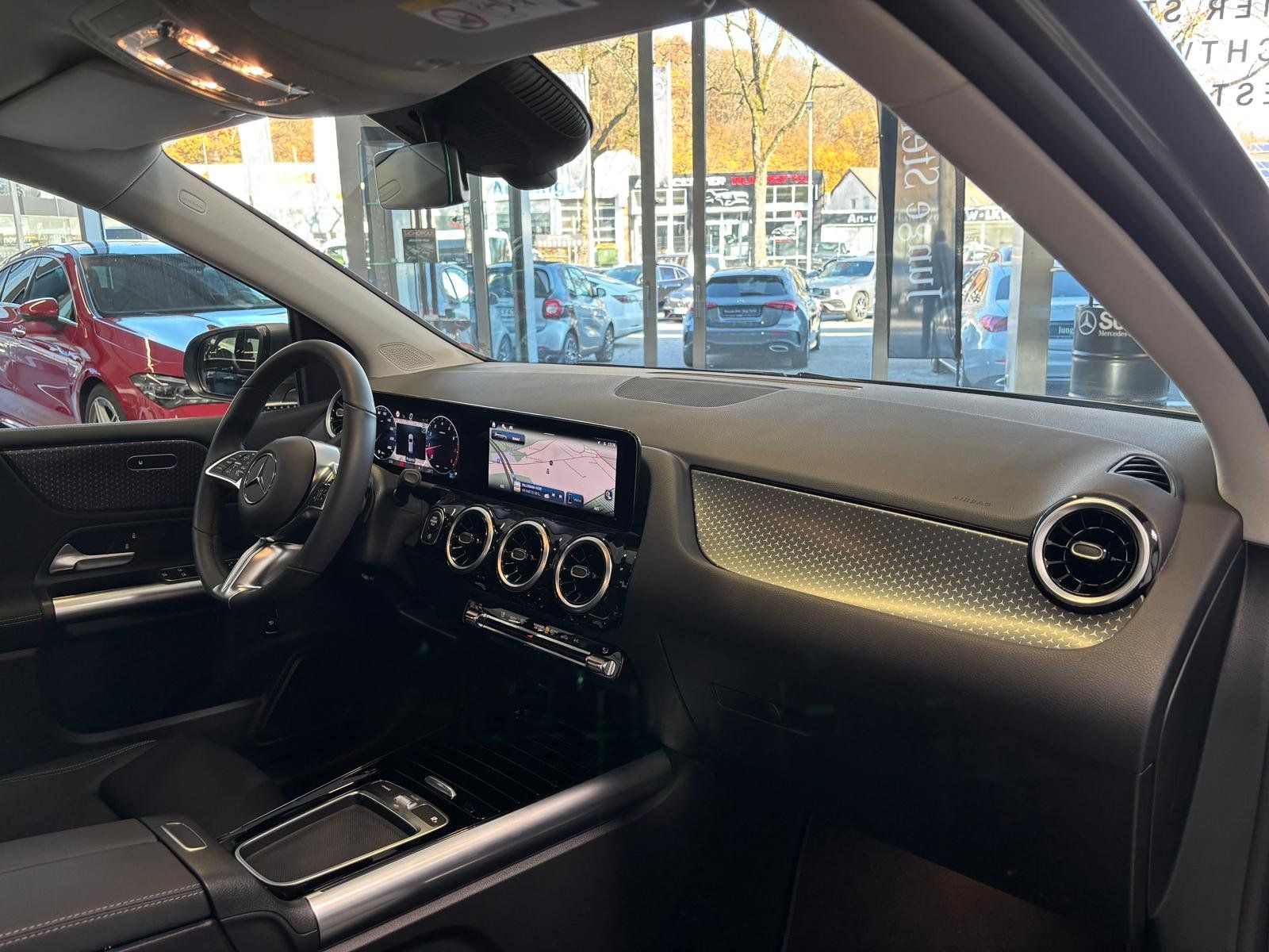 Fahrzeugabbildung Mercedes-Benz B 200 Progressive KAMERA+LED+CARPLAY+EASYPK+DAB