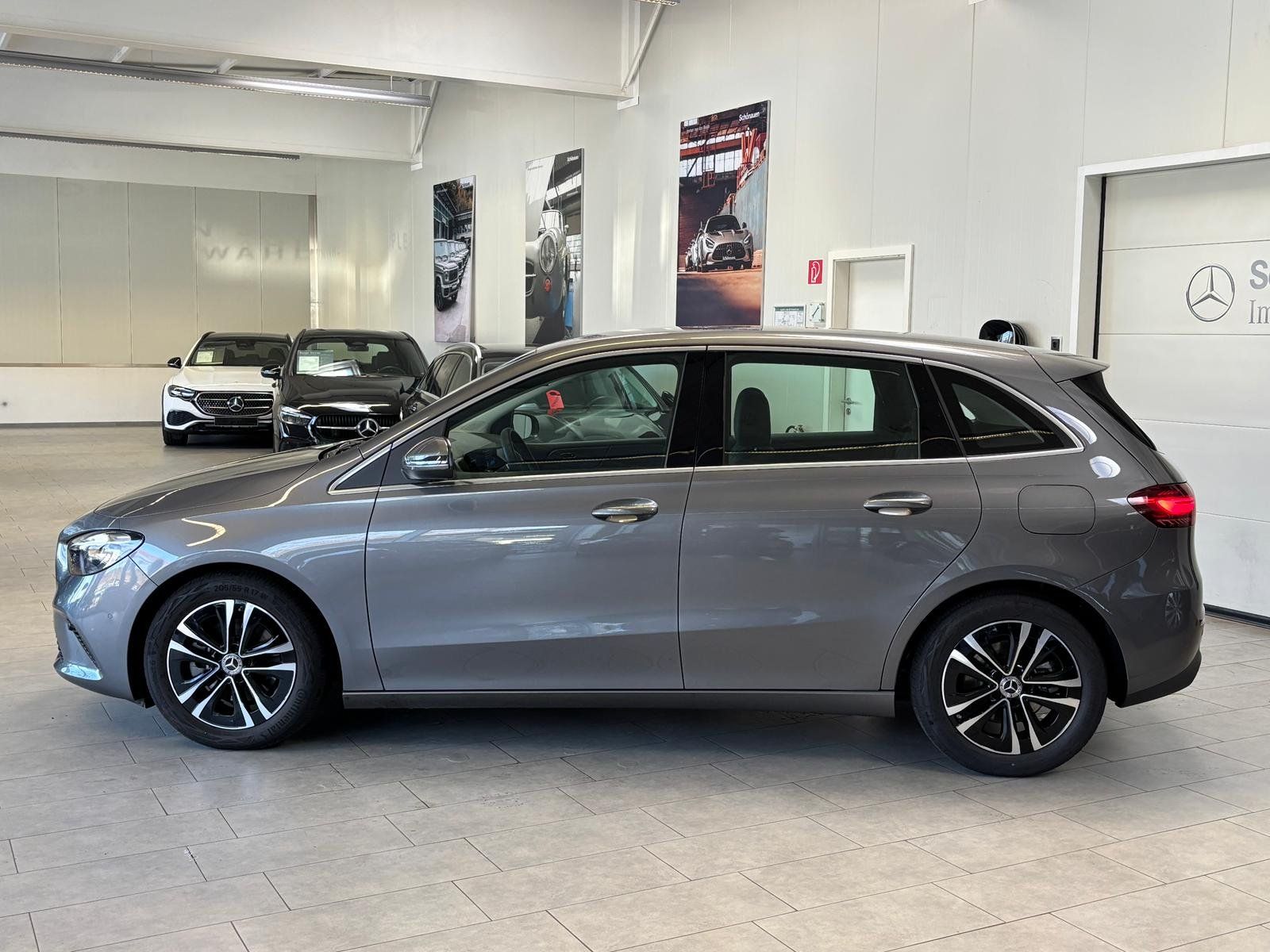 Fahrzeugabbildung Mercedes-Benz B 200 Progressive KAMERA+LED+CARPLAY+EASYPK+DAB