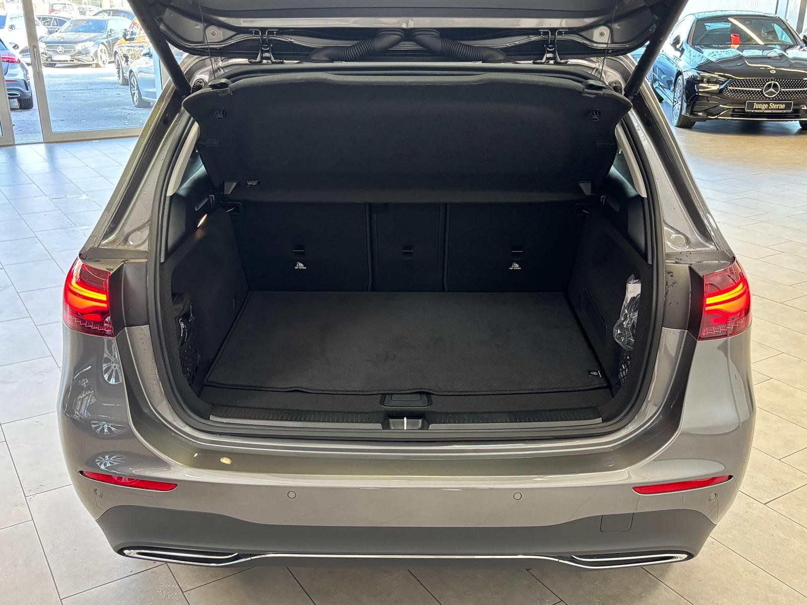 Fahrzeugabbildung Mercedes-Benz B 200 Progressive KAMERA+LED+CARPLAY+EASYPK+DAB