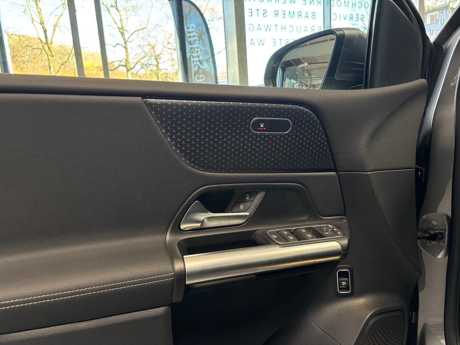 Fahrzeugabbildung Mercedes-Benz B 200 Progressive KAMERA+LED+CARPLAY+EASYPK+DAB