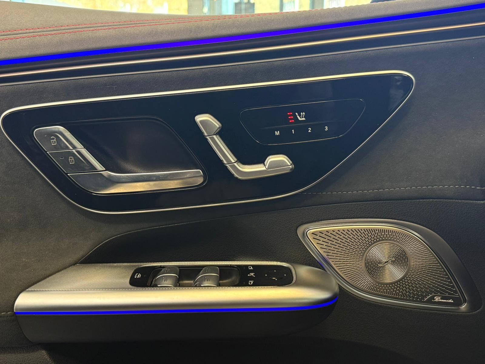 Fahrzeugabbildung Mercedes-Benz EQE 350 4M AMG+AIRMAT+PANO+21+UPE105t€+LEDER+HAL