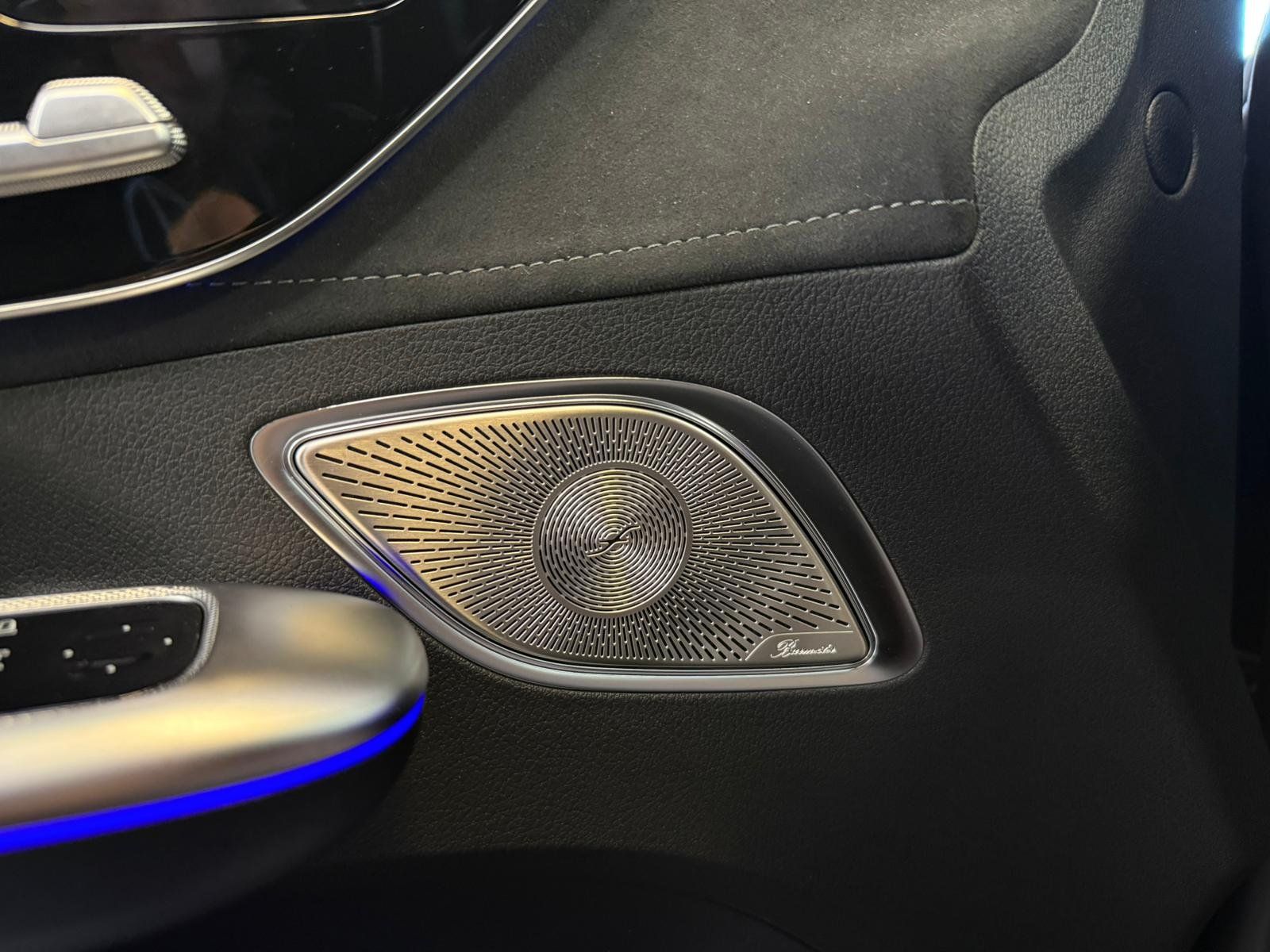 Fahrzeugabbildung Mercedes-Benz EQE 350 4M AMG+AIRMAT+PANO+21+UPE105t€+LEDER+HAL