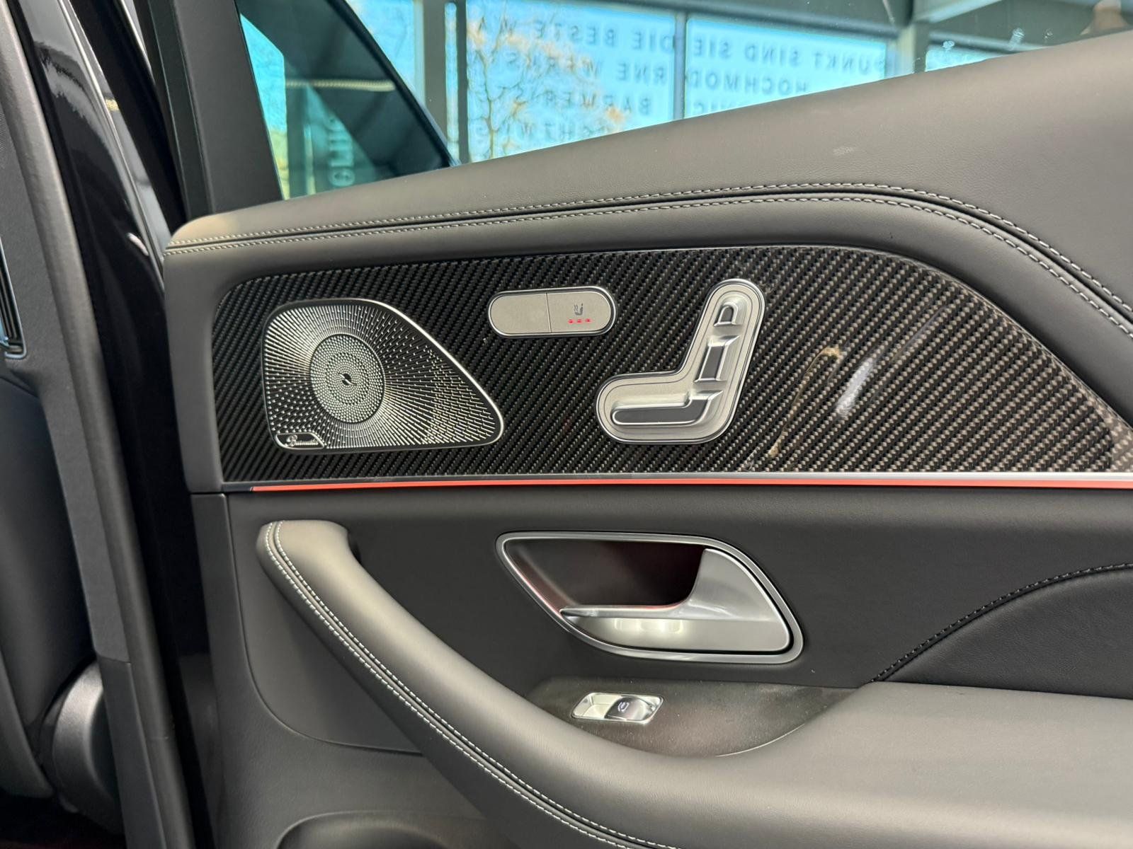 Fahrzeugabbildung Mercedes-Benz Mercedes-AMG GLE 63 S 4M+ KERAMIK+CARBON+AHK+22"