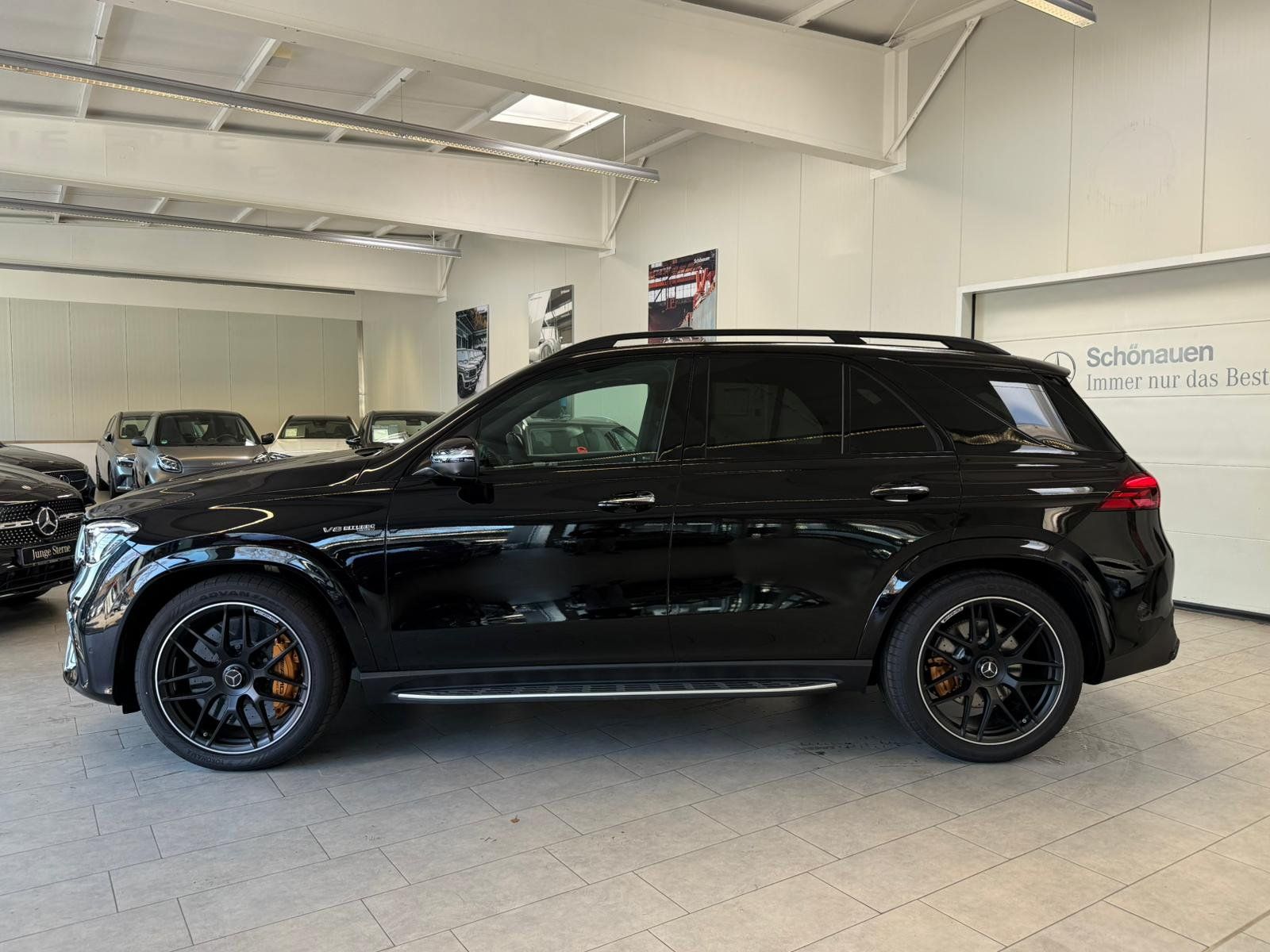 Fahrzeugabbildung Mercedes-Benz Mercedes-AMG GLE 63 S 4M+ KERAMIK+CARBON+AHK+22"