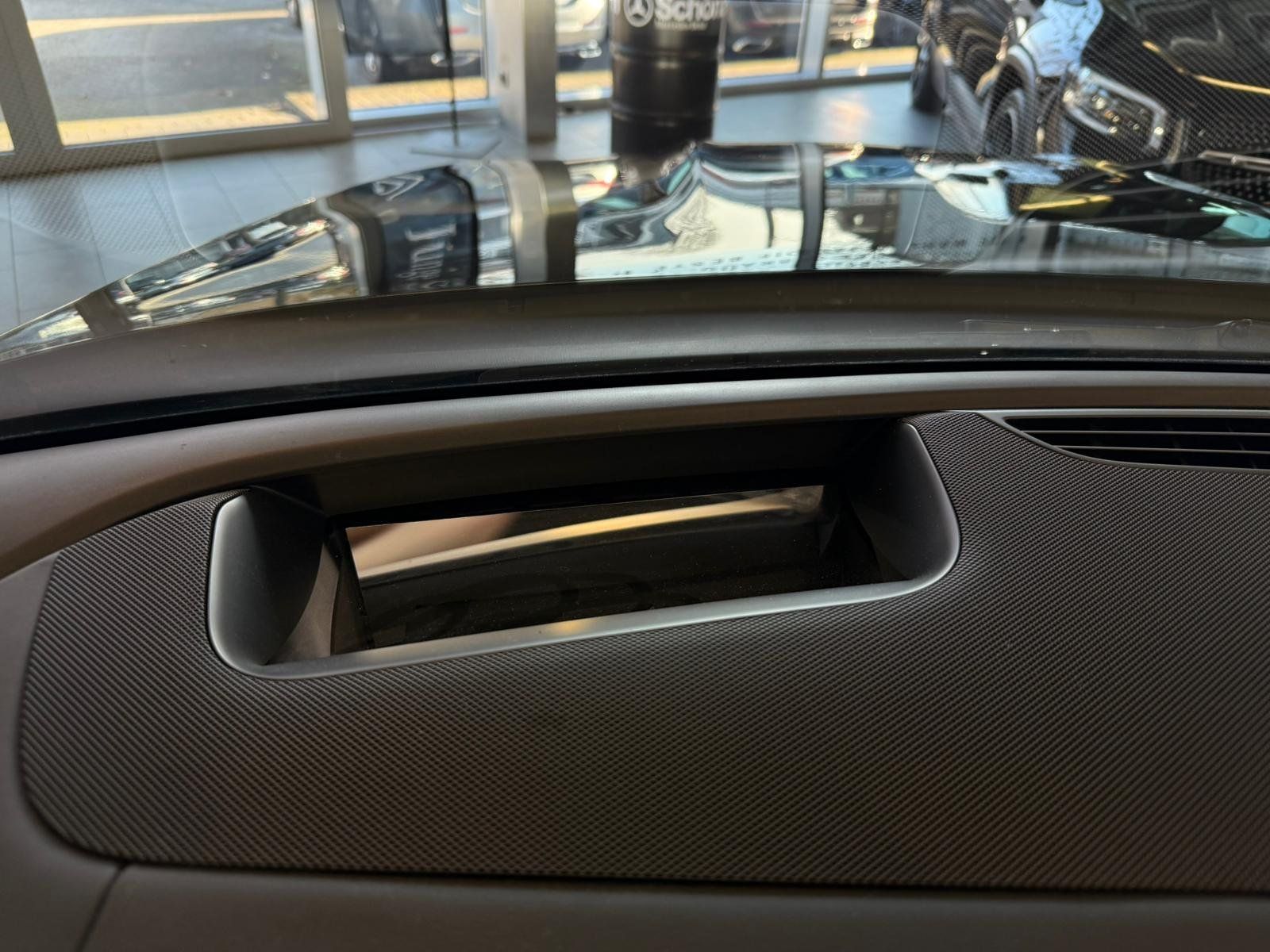 Fahrzeugabbildung Mercedes-Benz GLE 63 S 4M+ Coupé DRIVERS+PANO+MBEAM+HUD+22"