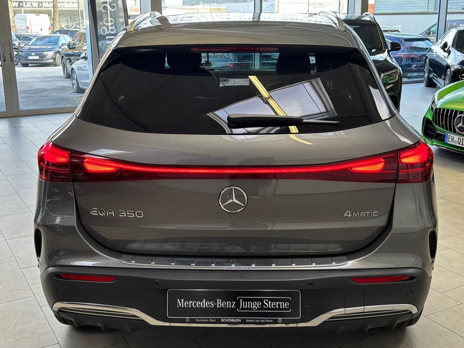 Fahrzeugabbildung Mercedes-Benz EQA 350 4M AMG+PANO+DISTR+HUD+BURMES+360°+MEMORY