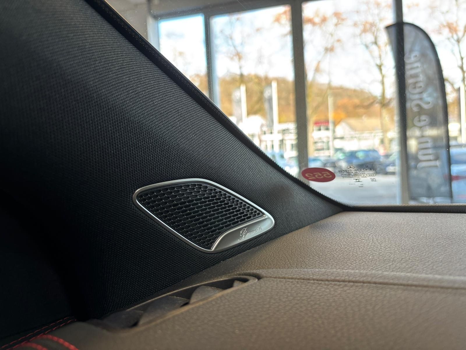 Fahrzeugabbildung Mercedes-Benz EQA 350 4M AMG+PANO+DISTR+HUD+BURMES+360°+MEMORY