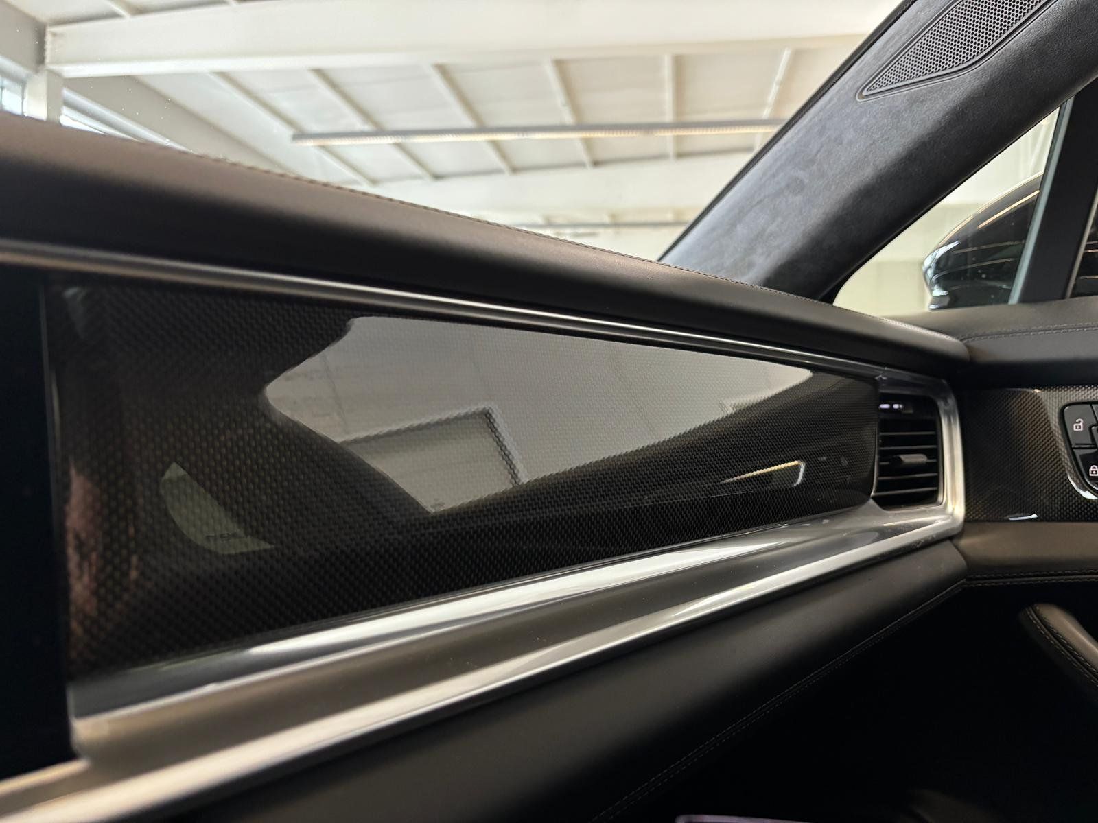 Fahrzeugabbildung Porsche Panamera Turbo KERAMIK+STDHZ+LUFT+BURMES+MASSAGE