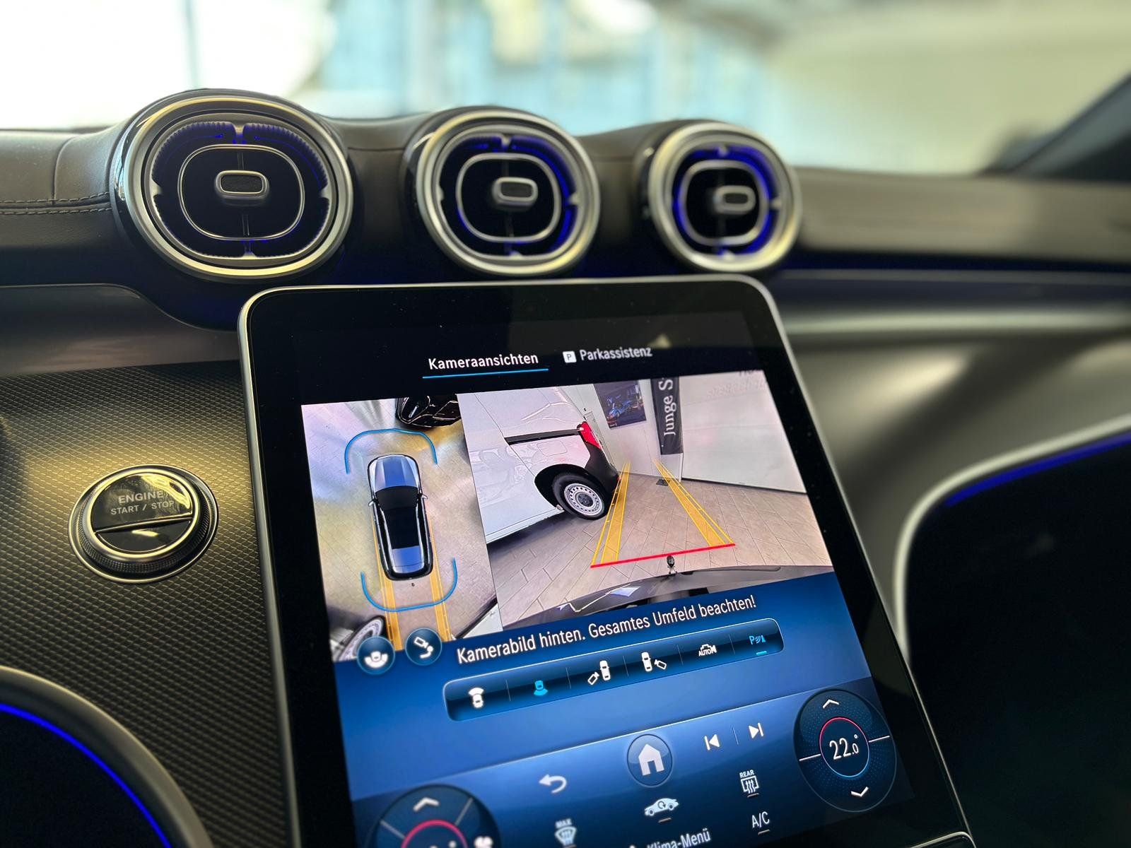 Fahrzeugabbildung Mercedes-Benz C 300 de T AMG+DISTR+AHK+BURMES+MEMORY+360°+KEYL