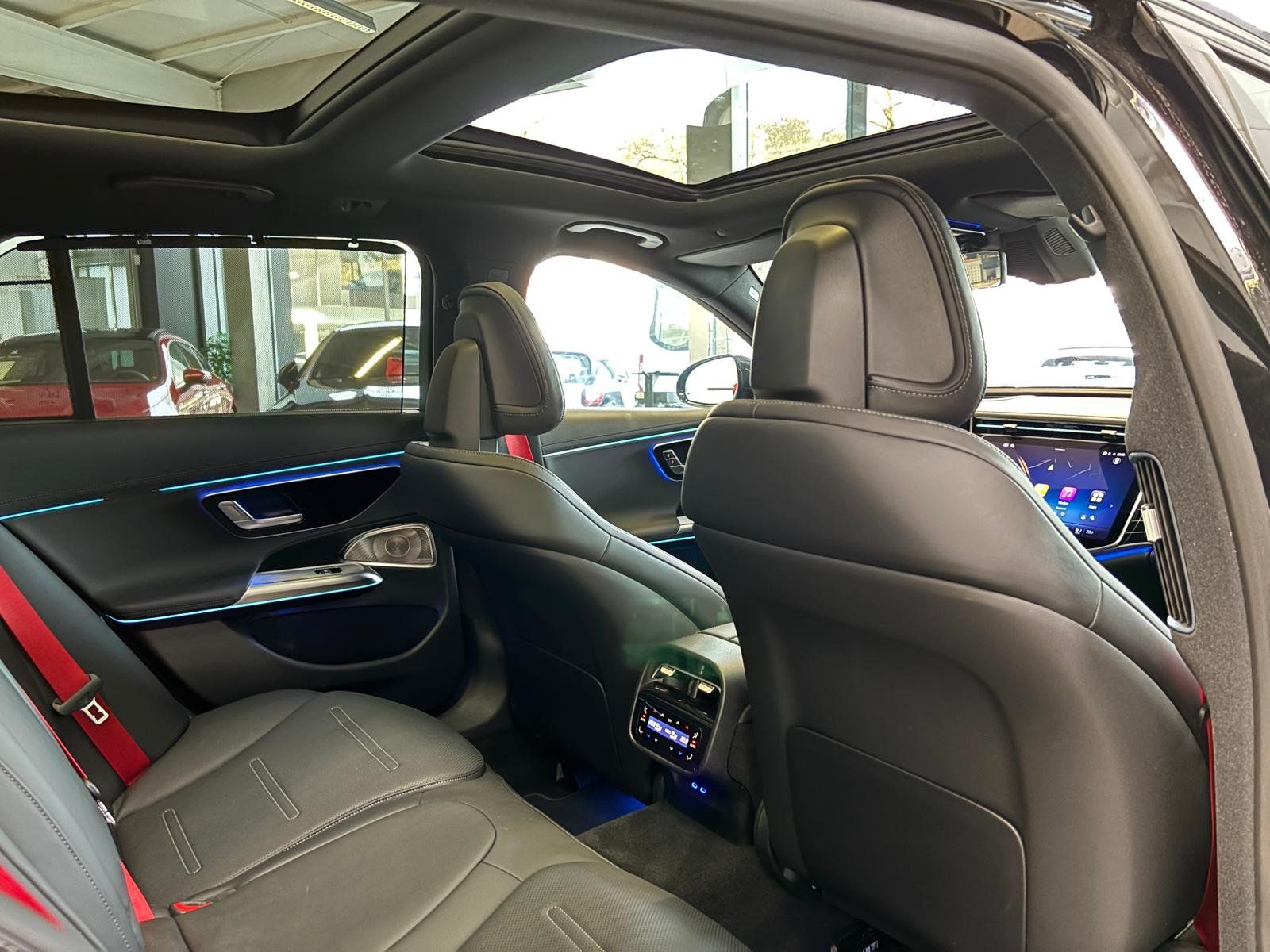 Fahrzeugabbildung Mercedes-Benz E 53 Hybrid 4M+ T PREMIUMPLUS+NAPPA+PANO+HUD