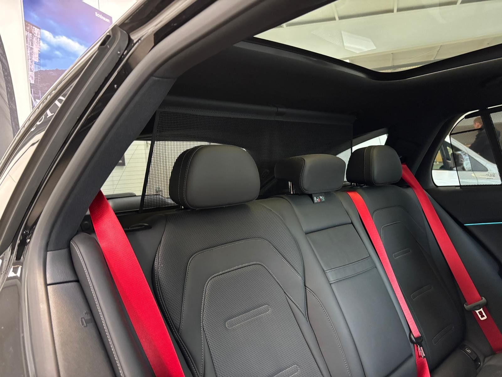 Fahrzeugabbildung Mercedes-Benz E 53 Hybrid 4M+ T PREMIUMPLUS+NAPPA+PANO+HUD