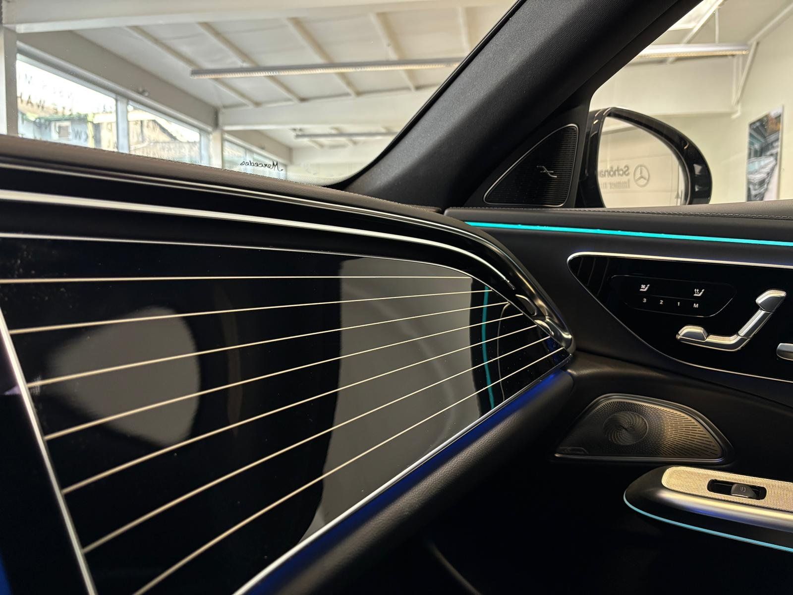 Fahrzeugabbildung Mercedes-Benz E 53 Hybrid 4M+ T PREMIUMPLUS+NAPPA+PANO+HUD