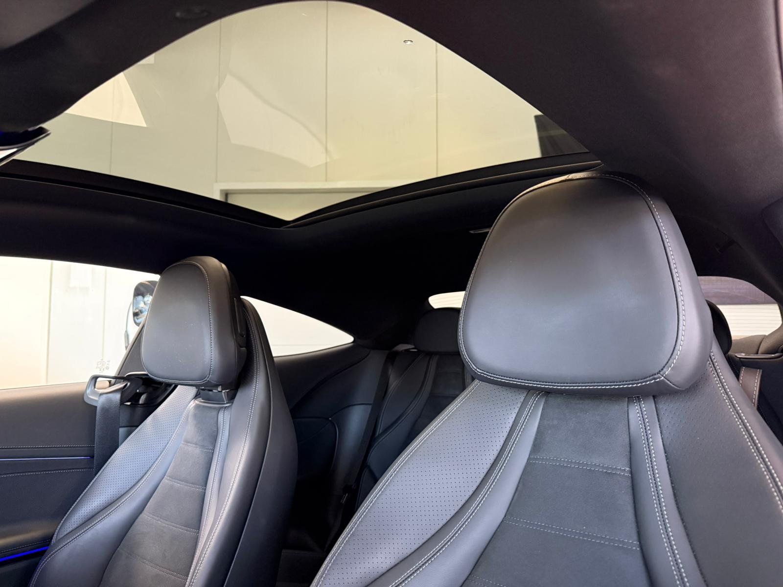 Fahrzeugabbildung Mercedes-Benz CLE 300 4M Coupé AMG+DISTR+HUD+PANO+BURM+NIGHT