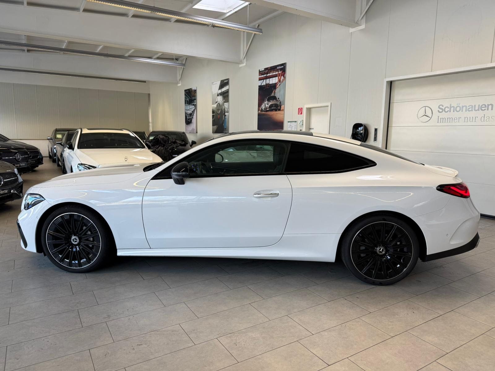 Fahrzeugabbildung Mercedes-Benz CLE 300 4M Coupé AMG+DISTR+HUD+PANO+BURM+NIGHT