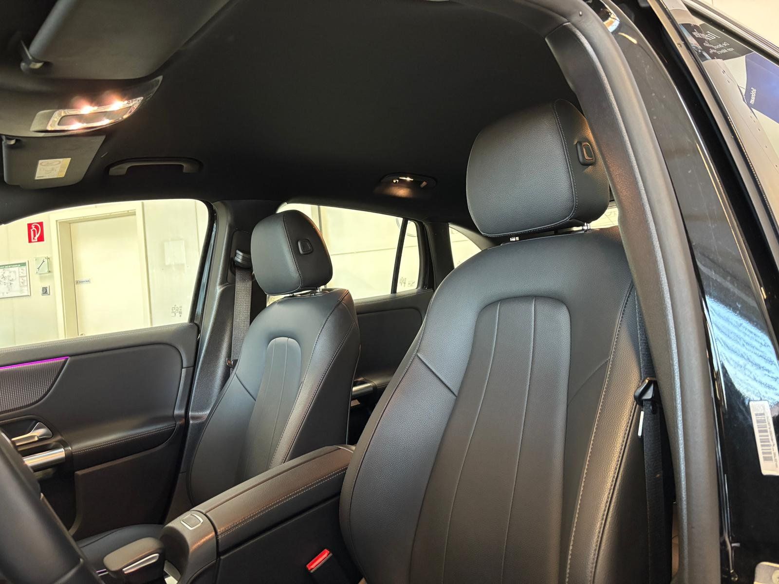 Fahrzeugabbildung Mercedes-Benz EQA 250 ADVANCED+MBUXAUGMENTED+CARPLAY+18"+VZ