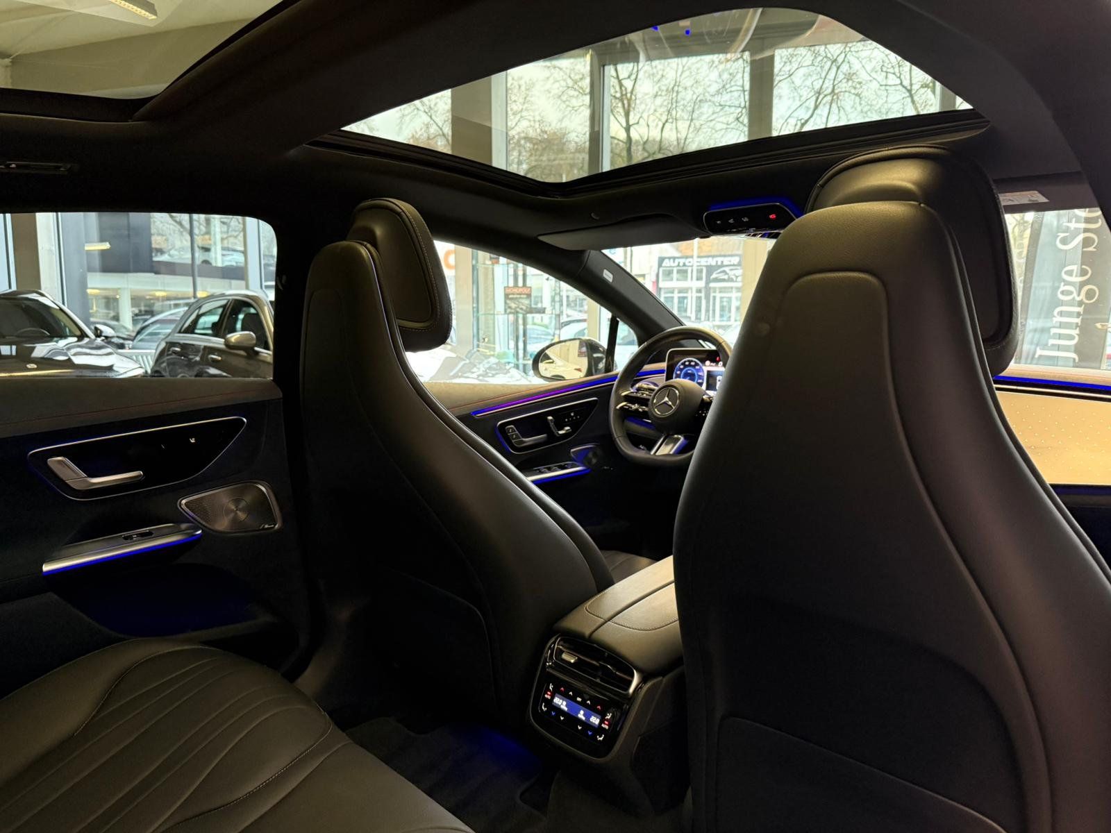 Fahrzeugabbildung Mercedes-Benz EQE 350 4M AMG DISTR+PANO+HUD+BURM+NIGHT+MEMORY