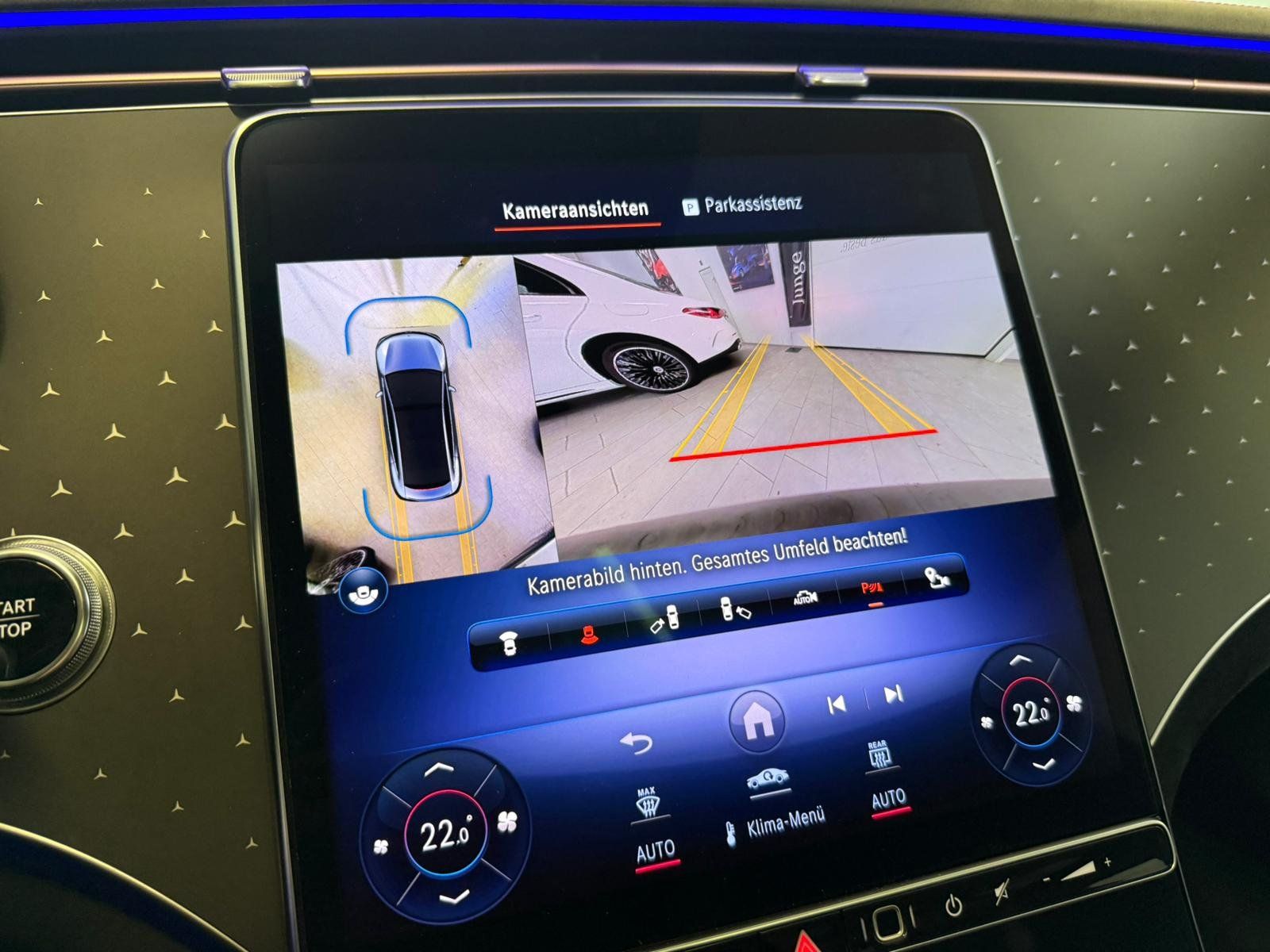 Fahrzeugabbildung Mercedes-Benz EQE 350 4M AMG DISTR+PANO+HUD+BURM+NIGHT+MEMORY