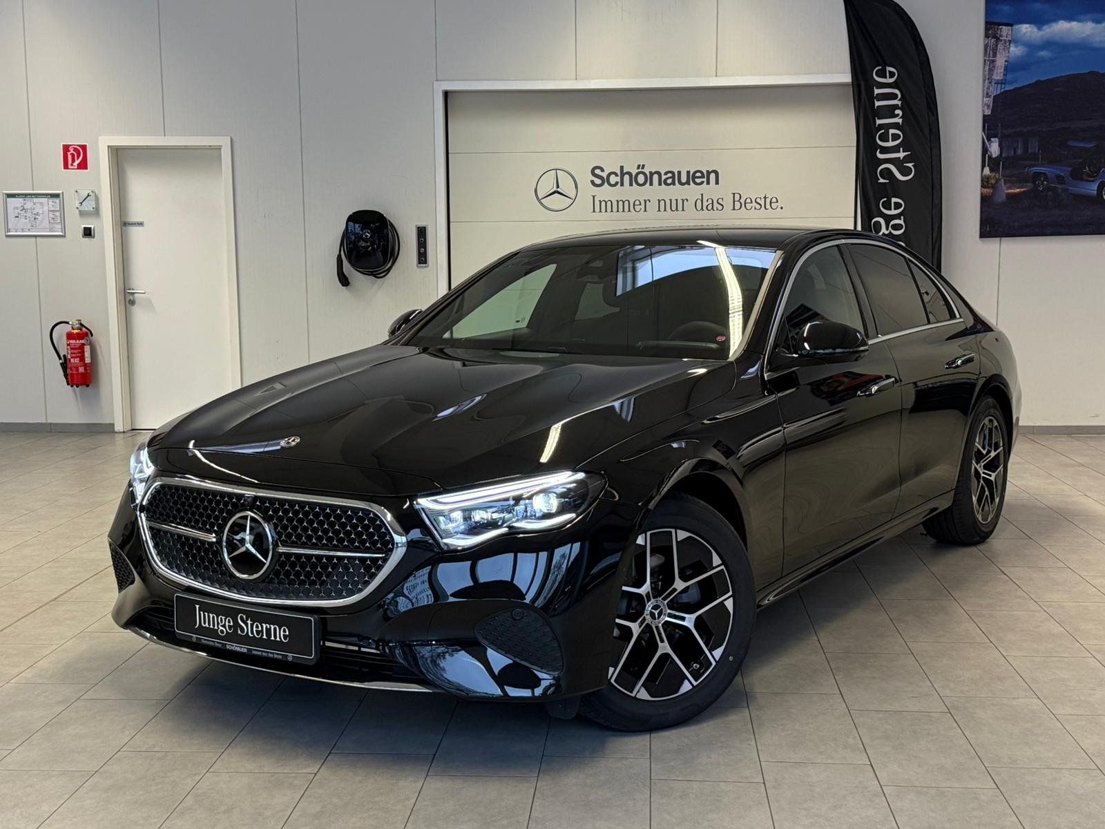 Mercedes-Benz E 220d 4M AIRMATIC+DISTR+BURM4D+STDHZ+AHK+MEMORY