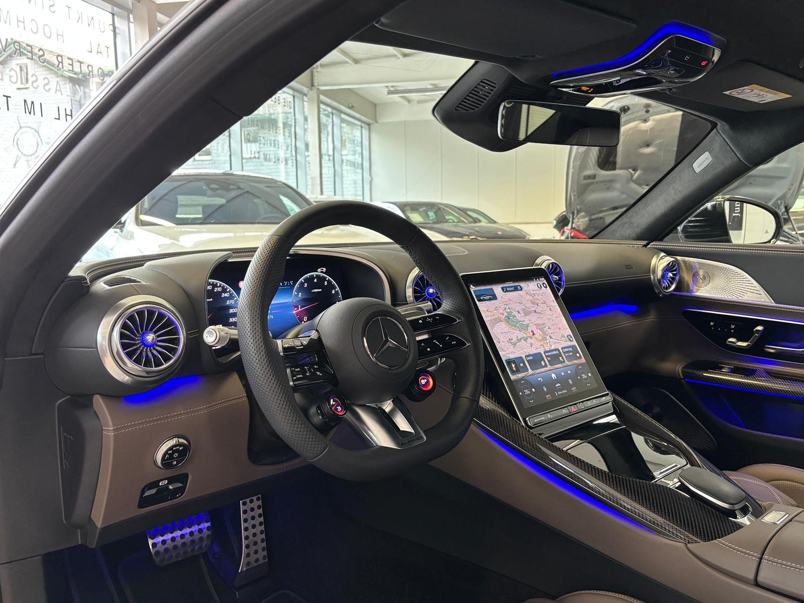 Fahrzeugabbildung Mercedes-Benz Mercedes-AMG GT 63 4M+ PERFO SITZ+BURM.HIGH+HUD