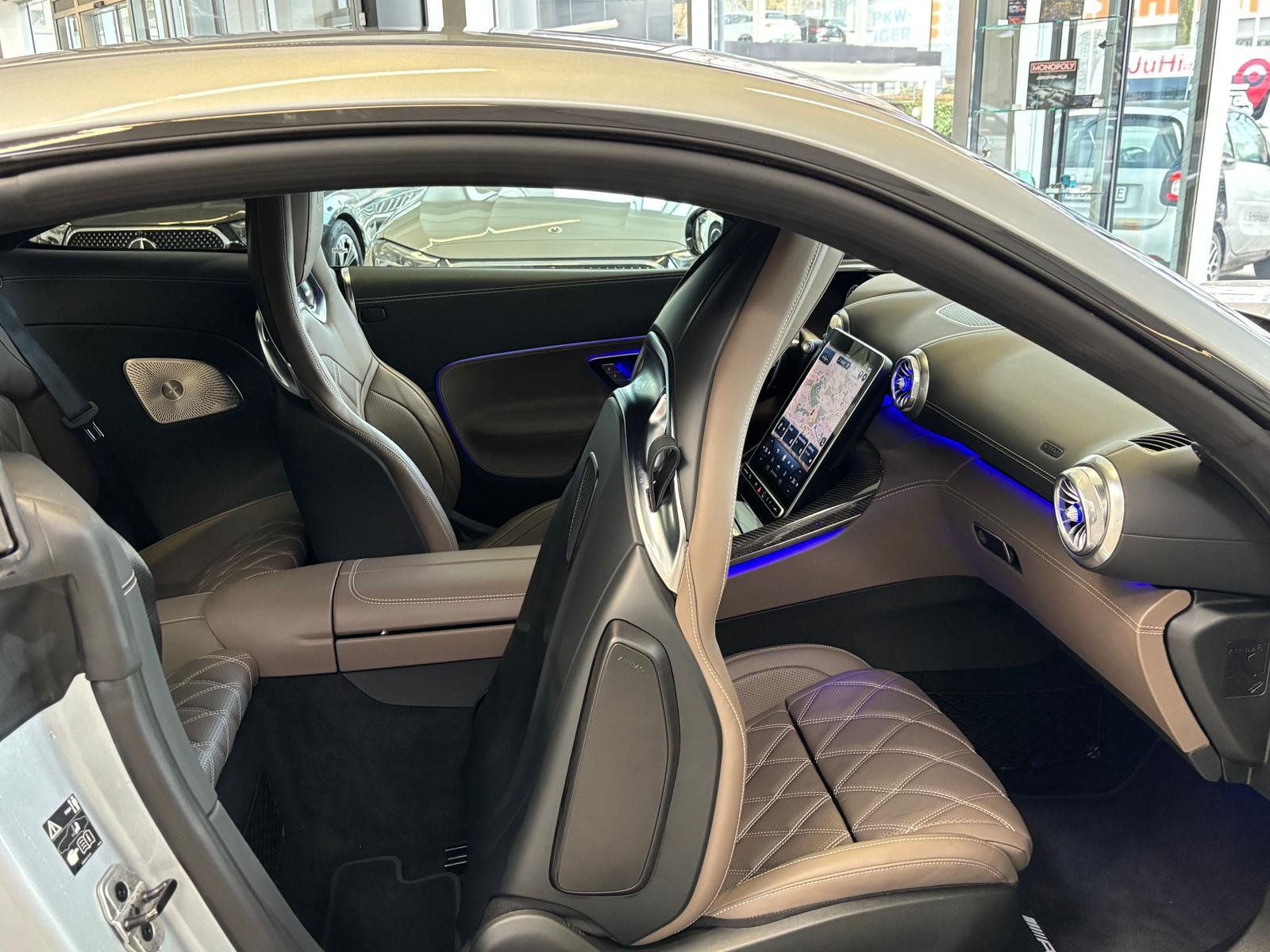 Fahrzeugabbildung Mercedes-Benz Mercedes-AMG GT 63 4M+ PERFO SITZ+BURM.HIGH+HUD