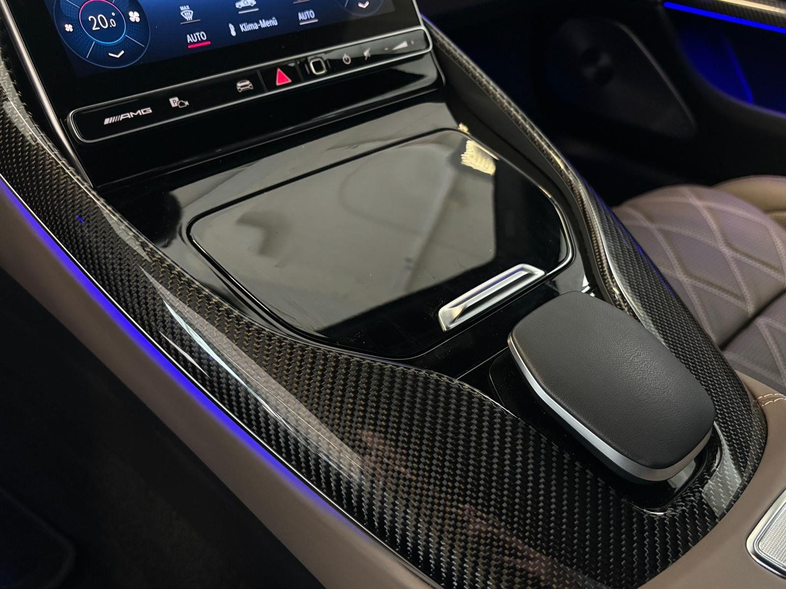 Fahrzeugabbildung Mercedes-Benz Mercedes-AMG GT 63 4M+ PERFO SITZ+BURM.HIGH+HUD